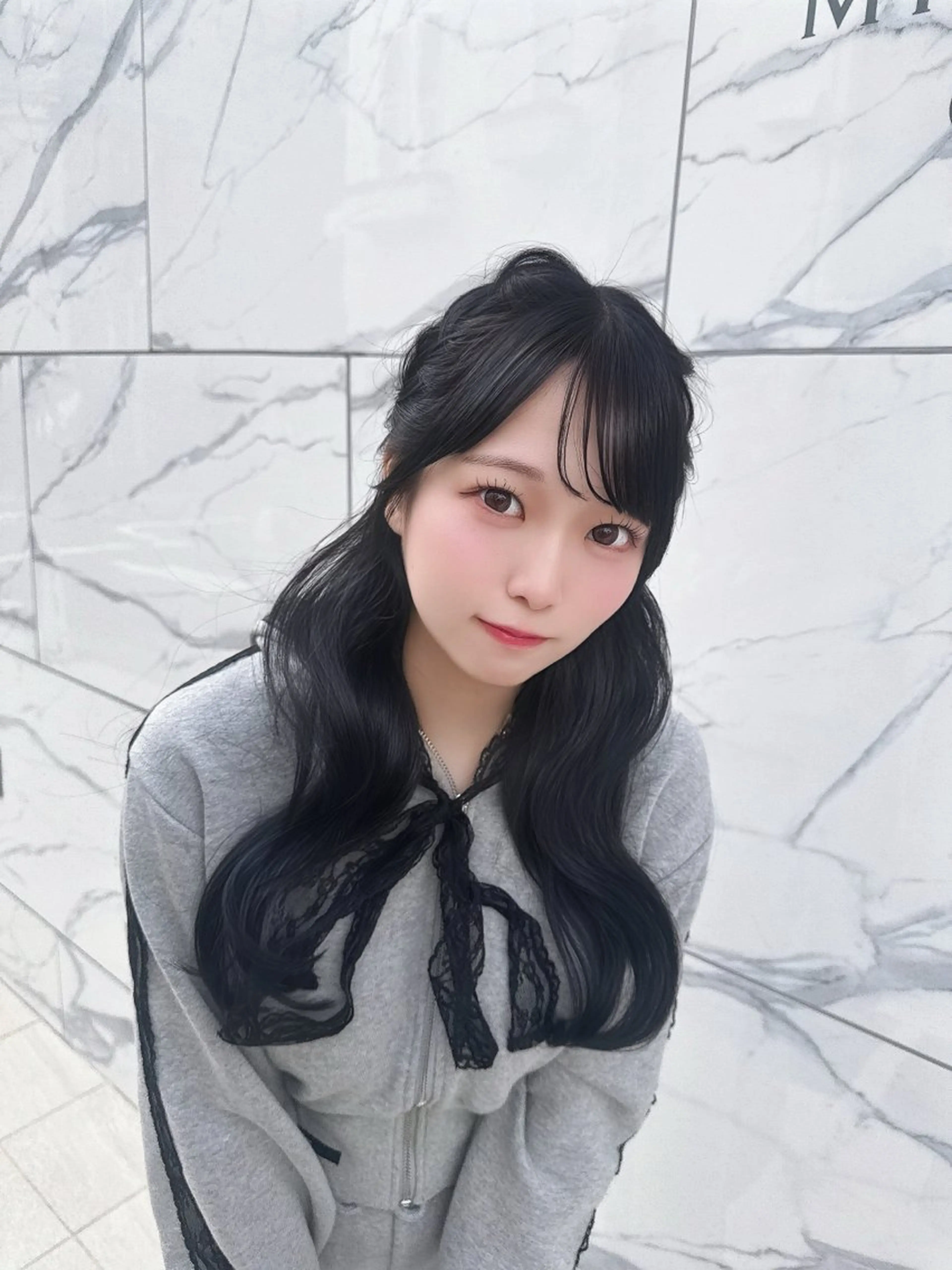 ヘアアレンジ ハーフアップ SALOWIN所属・ブリーチ 縮毛矯正/ 艶髪/COCONAのヘアスタイル