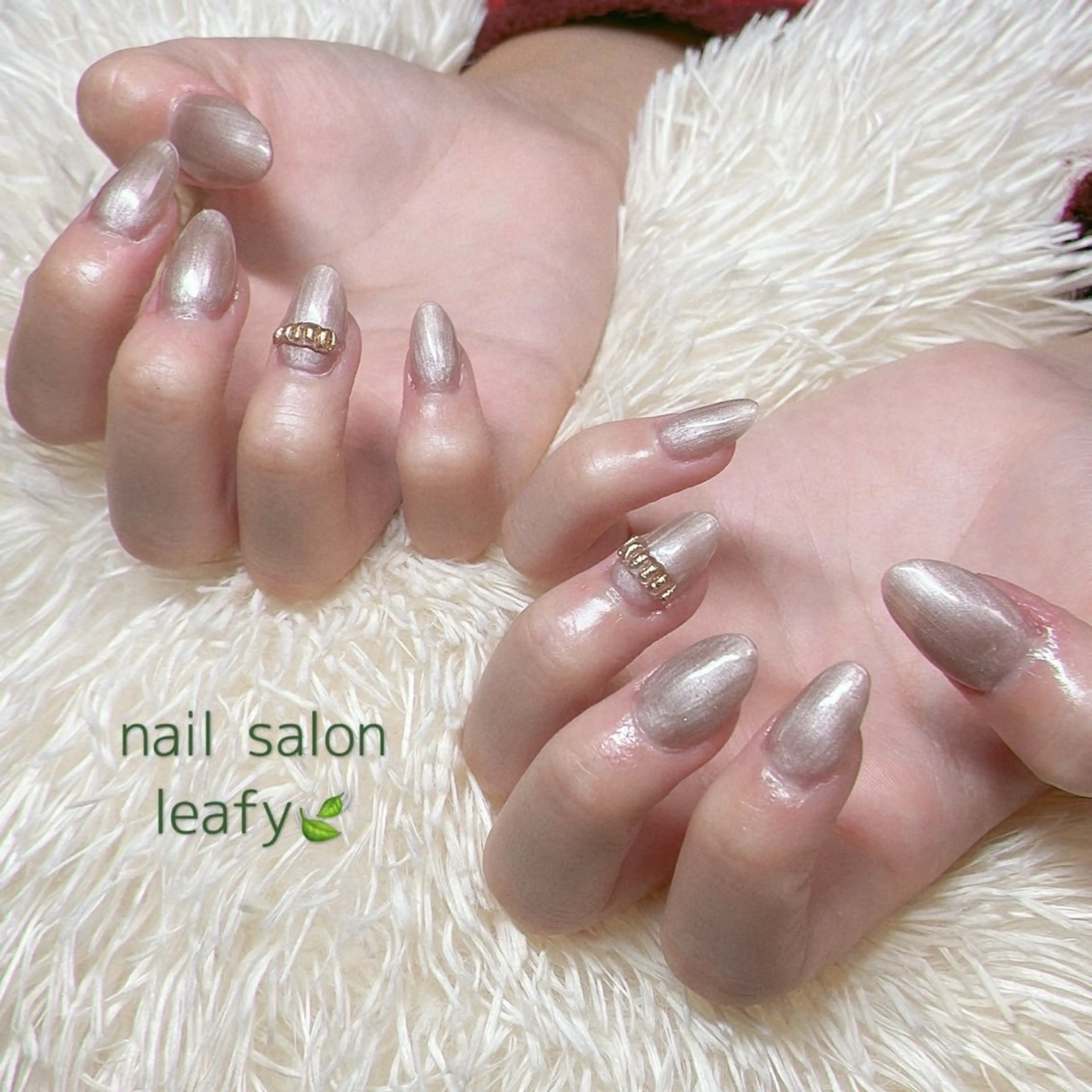 ネイル ジェルネイル マグネットネイル ネイルチップ ネイルサロン leafyのネイルデザイン