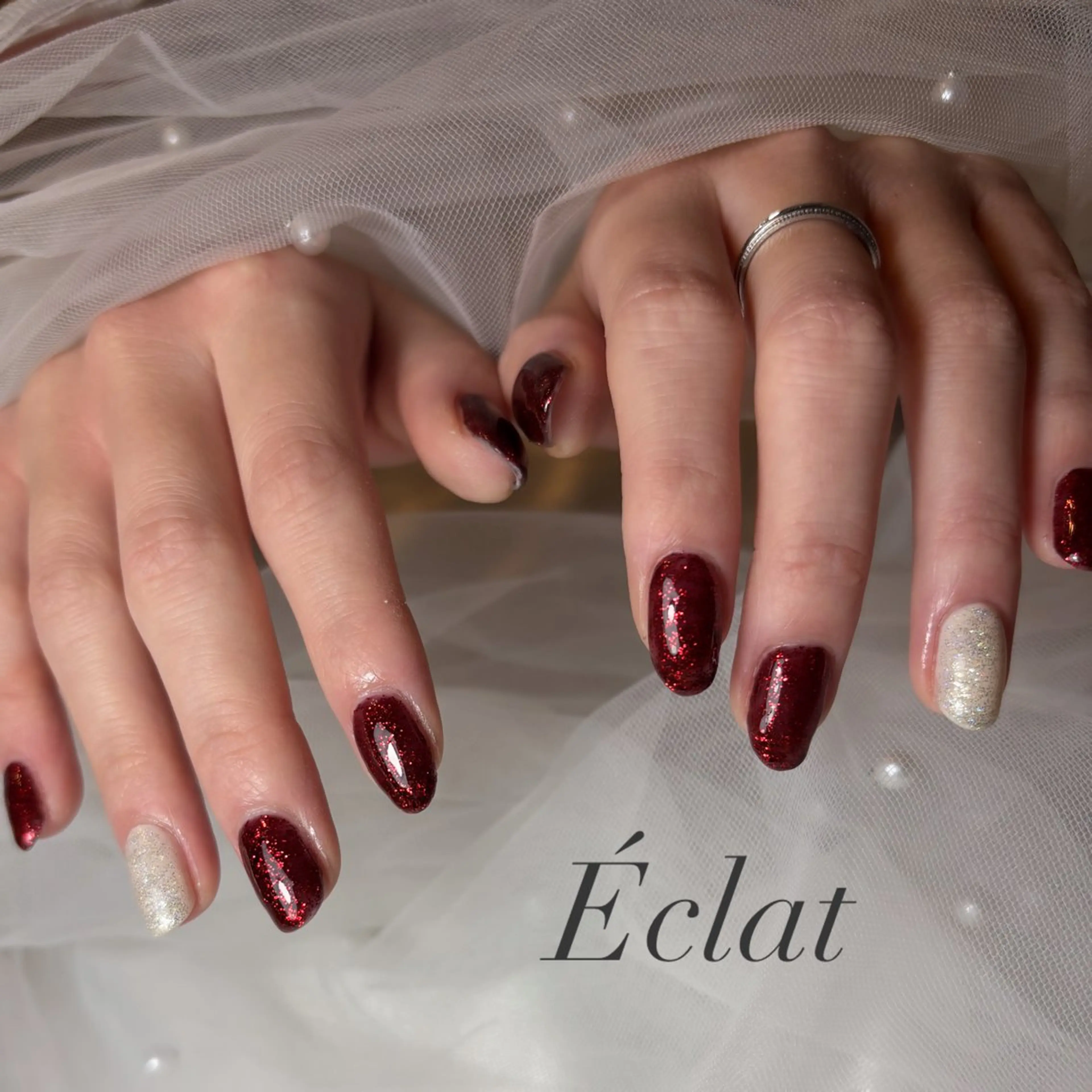 ネイル ラメ(グリッター) ワンカラーネイル 冬ネイル クリスマス ハンドネイル nail salon Éclatのネイルデザイン