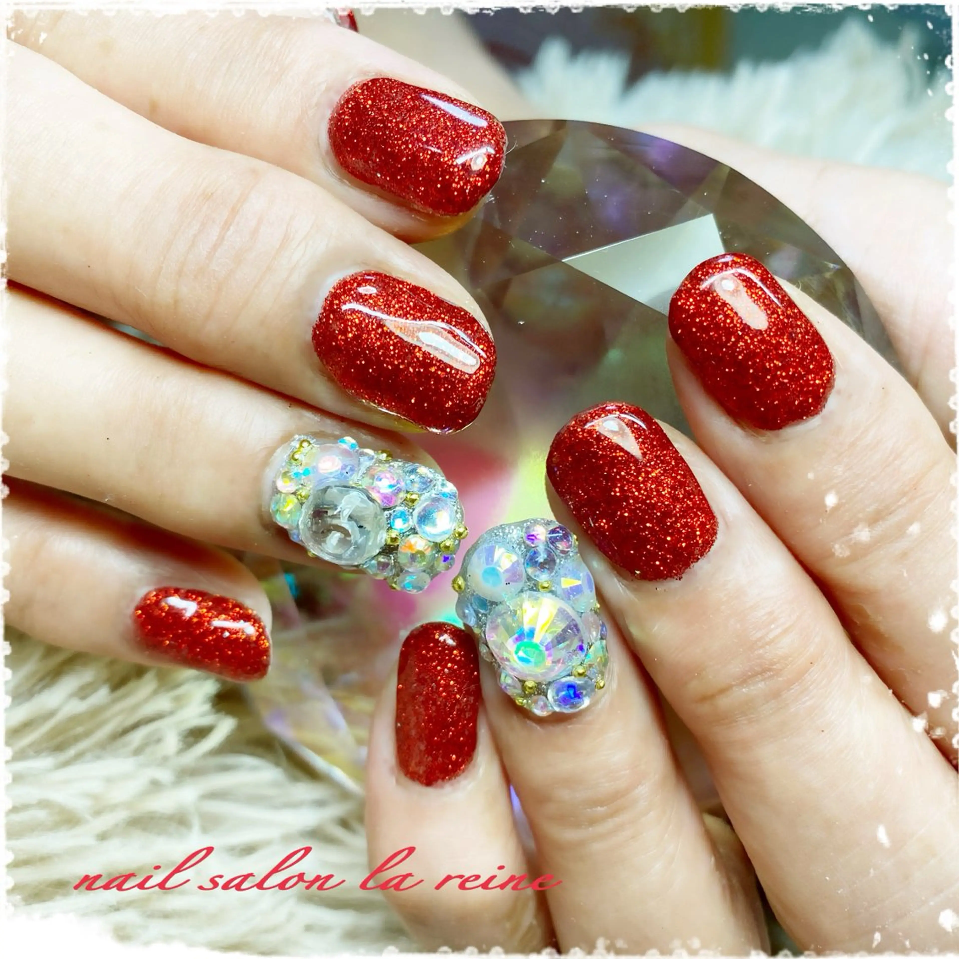 ネイル ラメ(グリッター) 赤色 nail salon  la reine所属・nail salon la reineのネイルデザイン