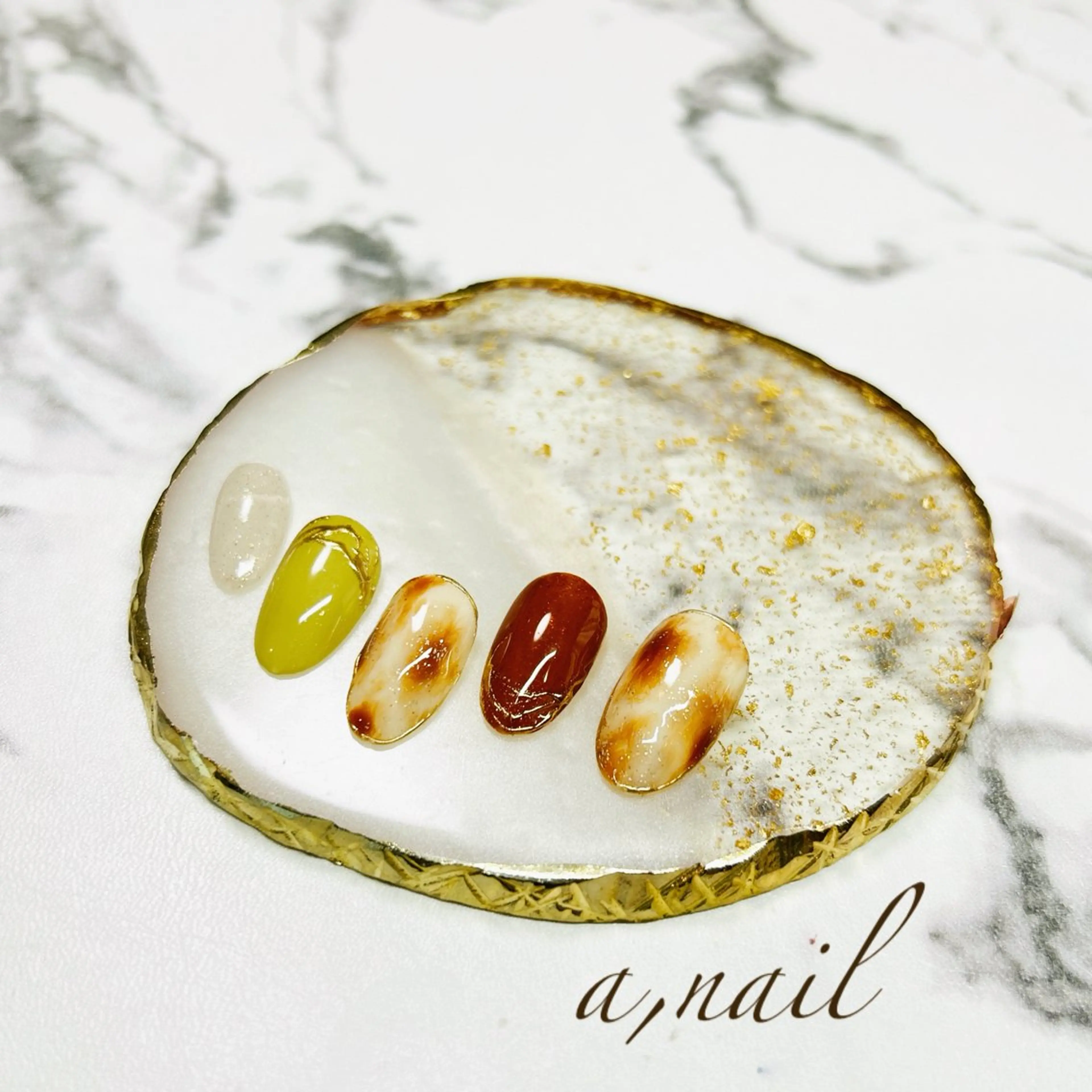 ネイル べっ甲ネイル キラキラネイル ラメ(グリッター) ミラーネイル オフィスネイル ハンドネイル ネイルサロン エーネイルのネイルデザイン