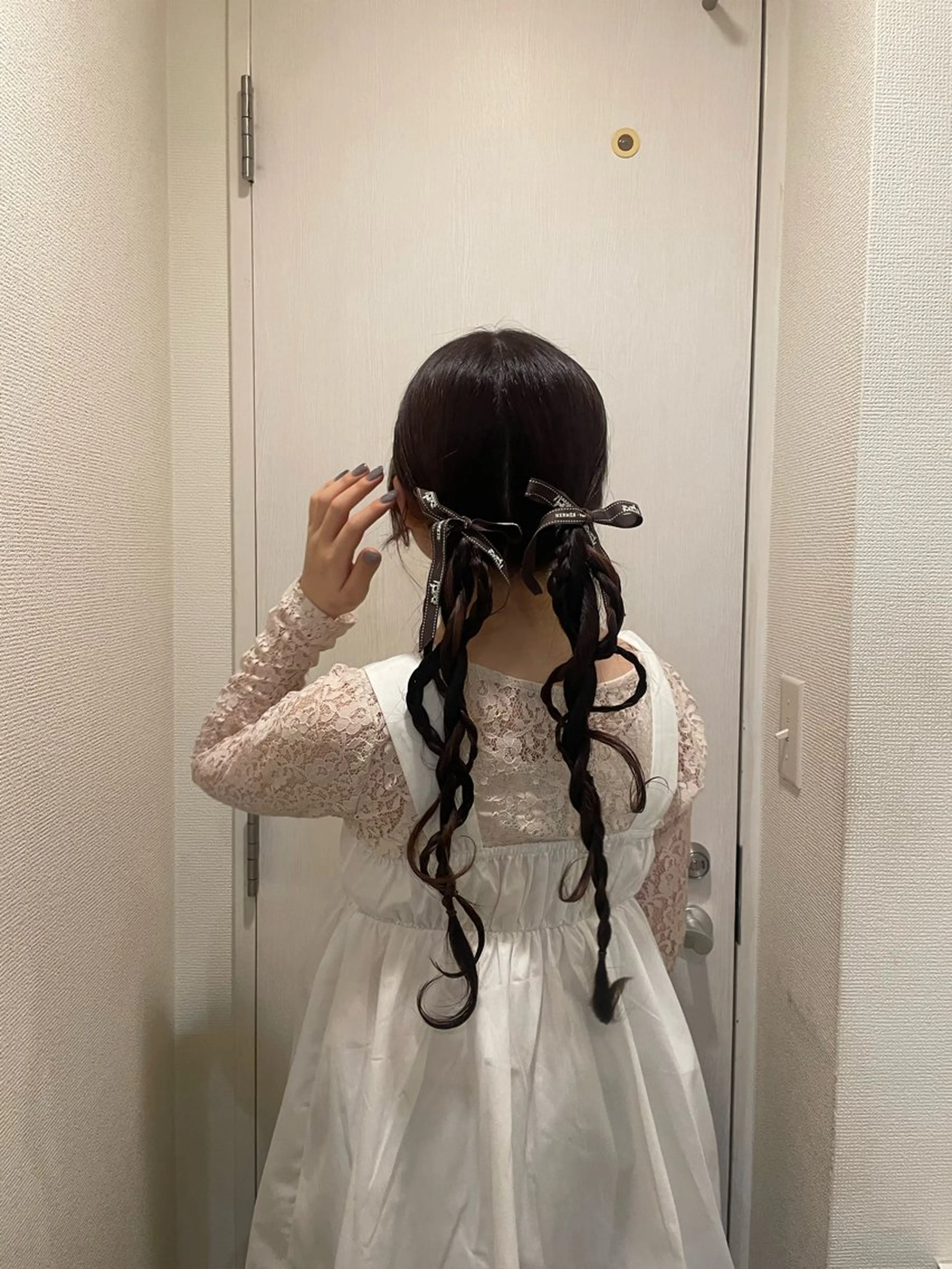 ロング ヘアアレンジ UNBIRTHDAY MIUのヘアスタイル