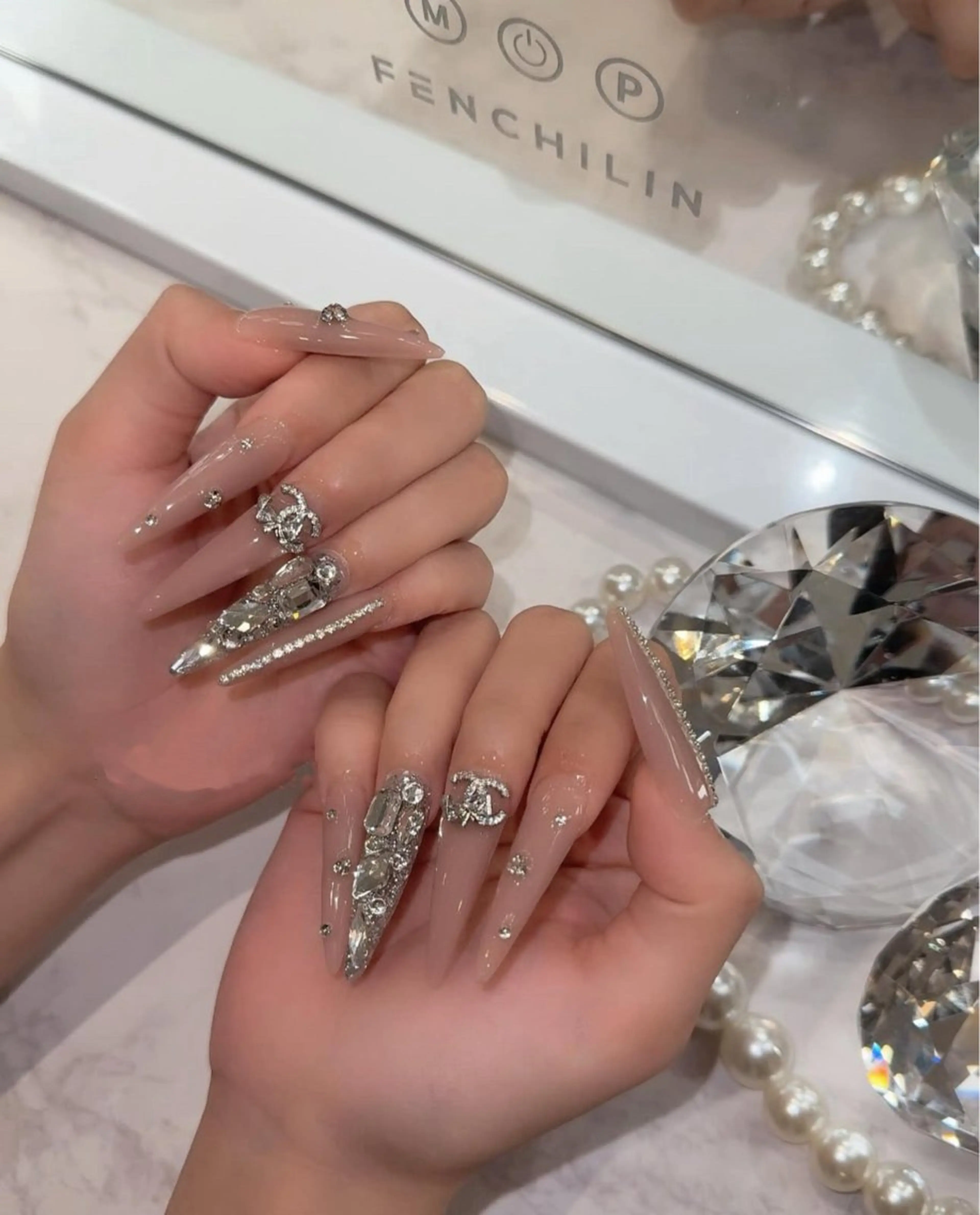 ネイル ハンドネイル ドリスネイルサロン所属・Doris Nail Salonのネイルデザイン