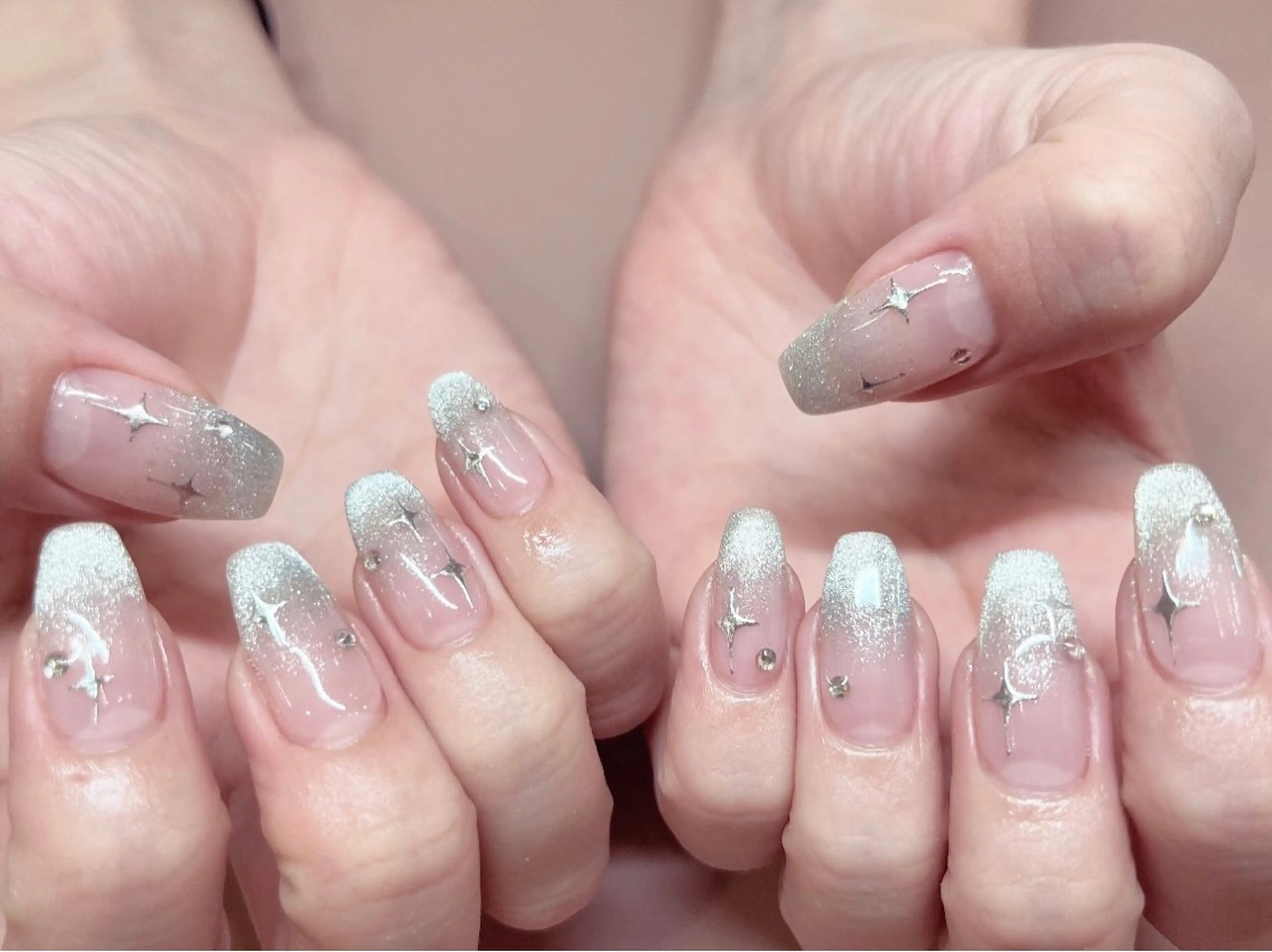 ネイル ハンドネイル 山本 杏香のネイルデザイン