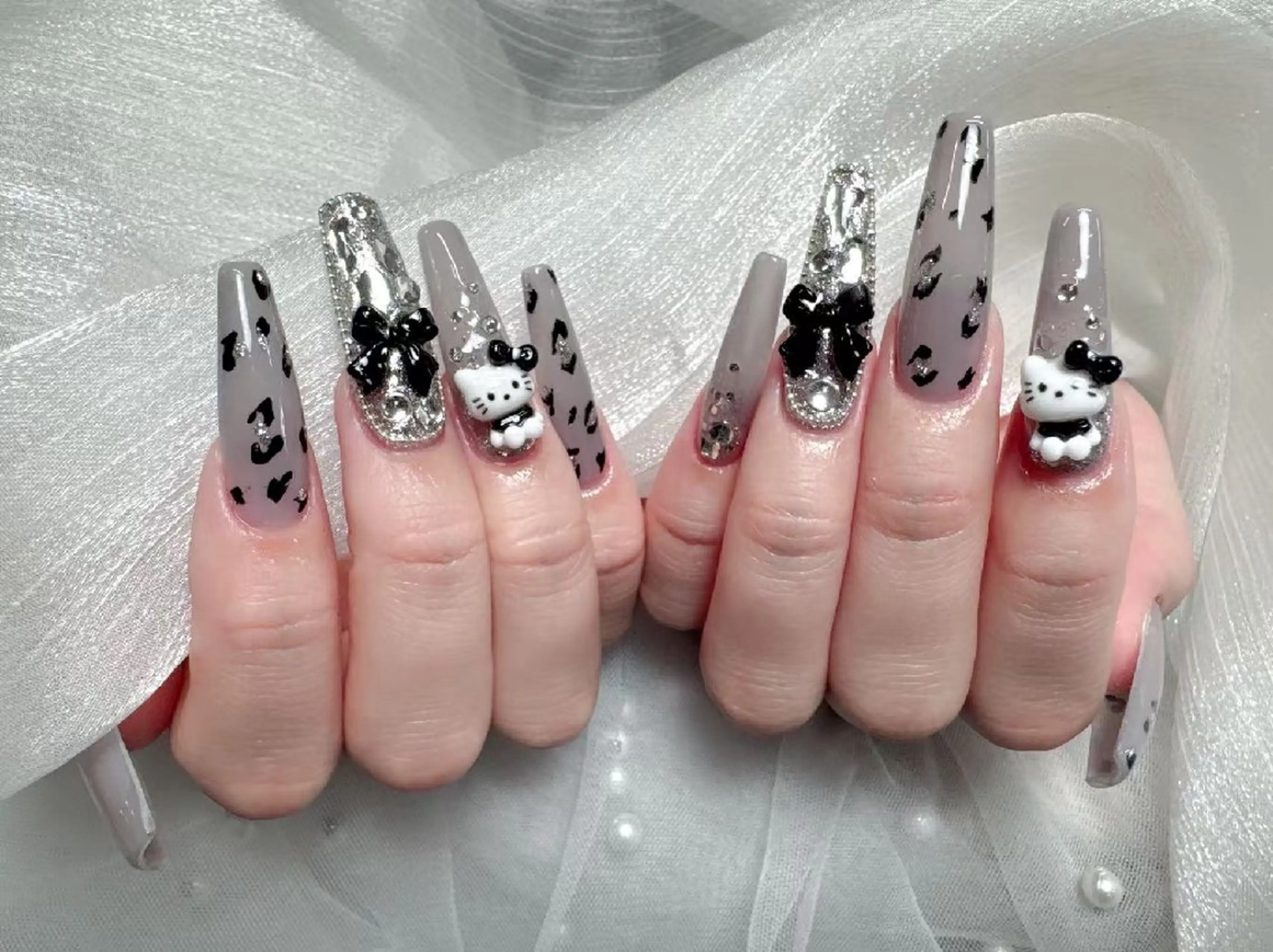 ネイル ENsalon AKIRAのネイルデザイン