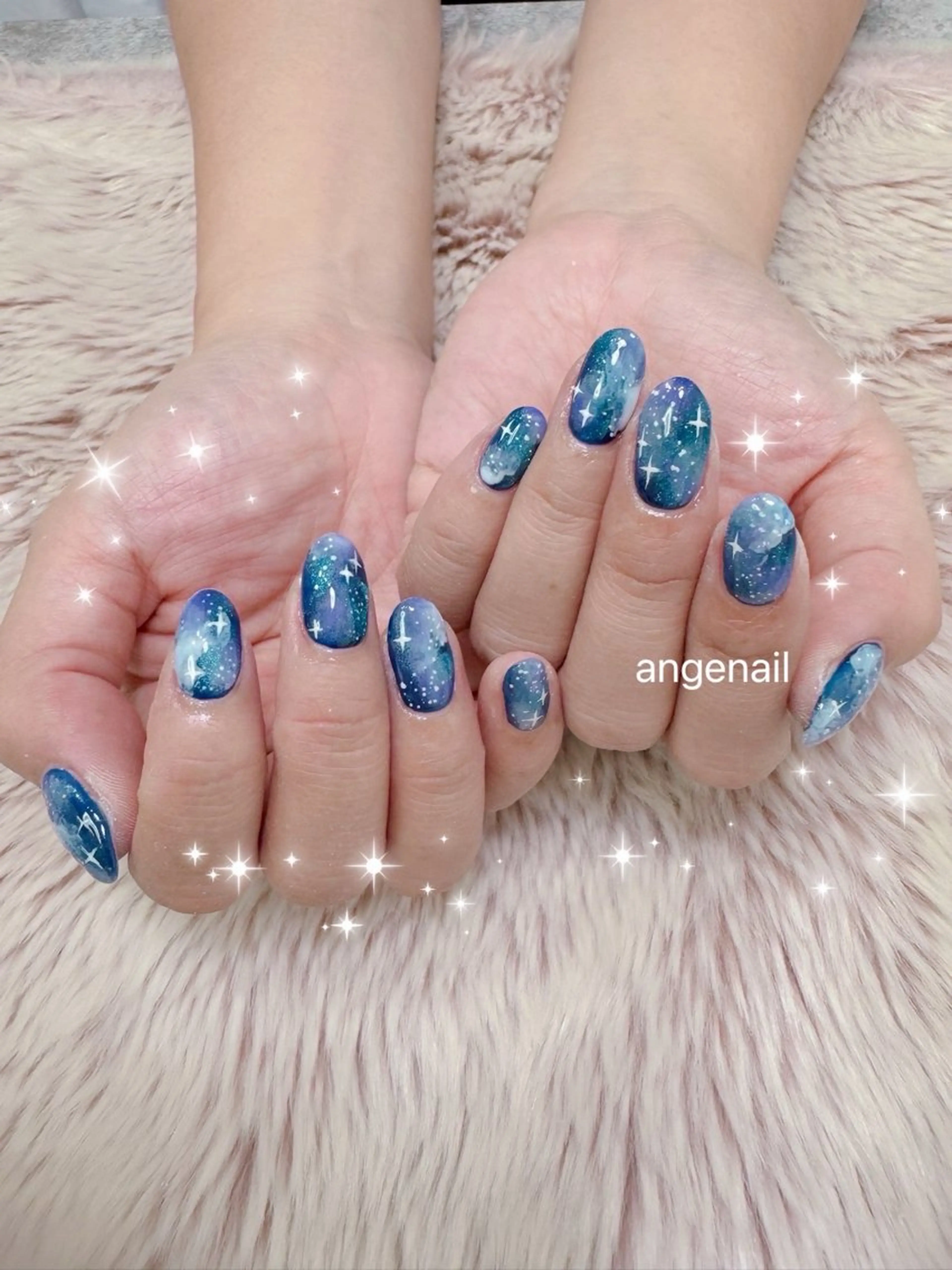 ネイル ハンドネイル オーナーネイリスト MAKIのネイルデザイン