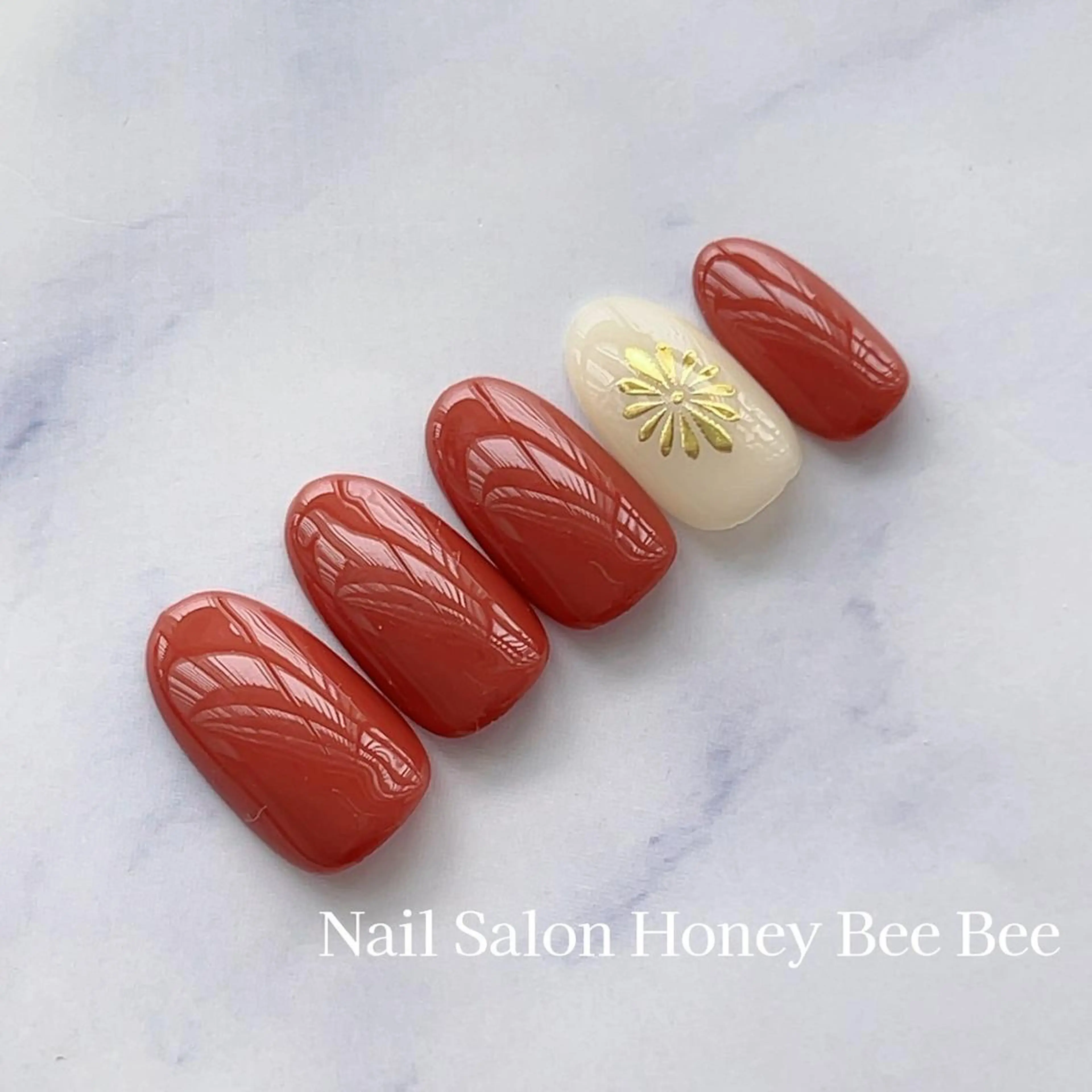 ネイル Nail salon Honey Beeのネイルデザイン