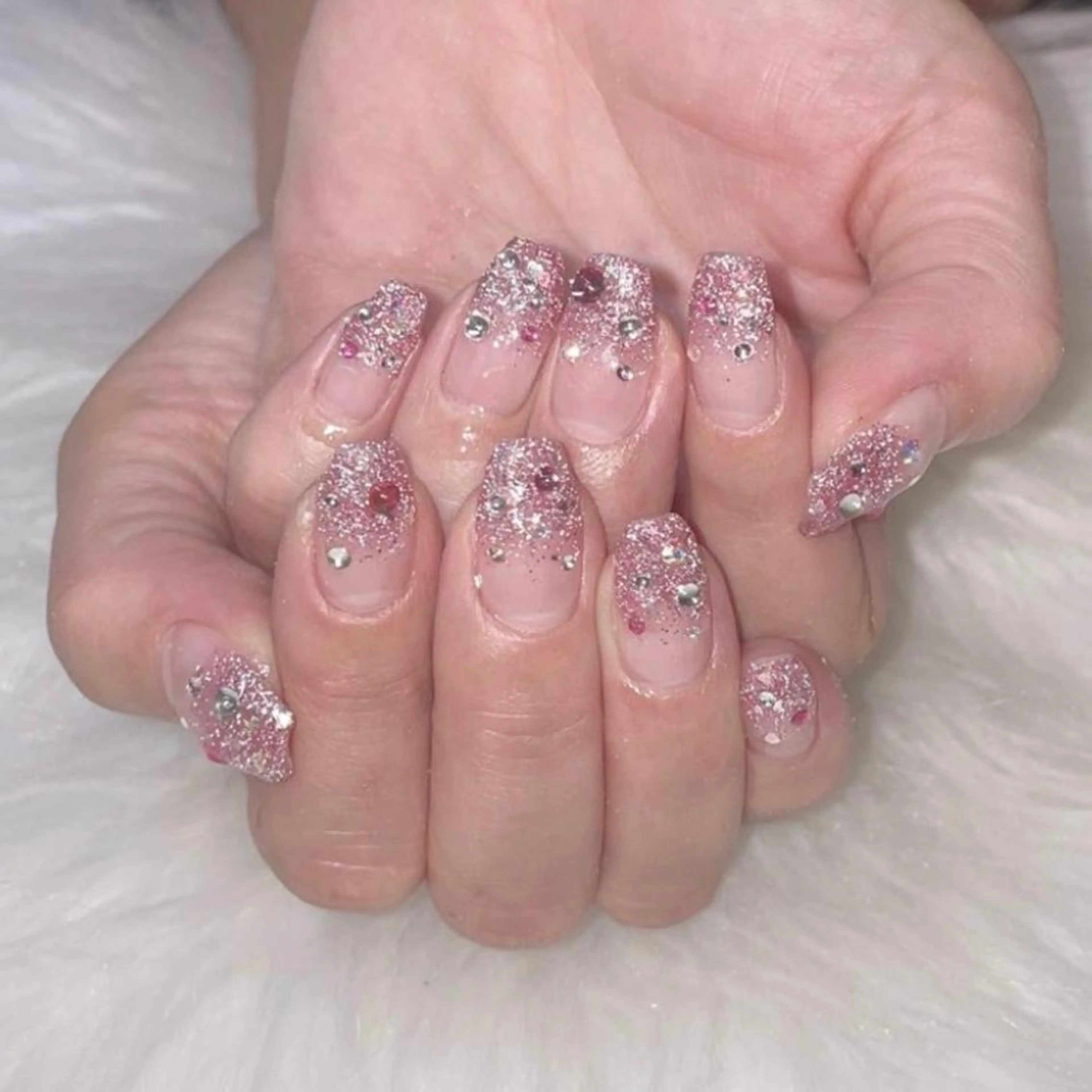 ネイル Mari 🎀六月移転のネイルデザイン