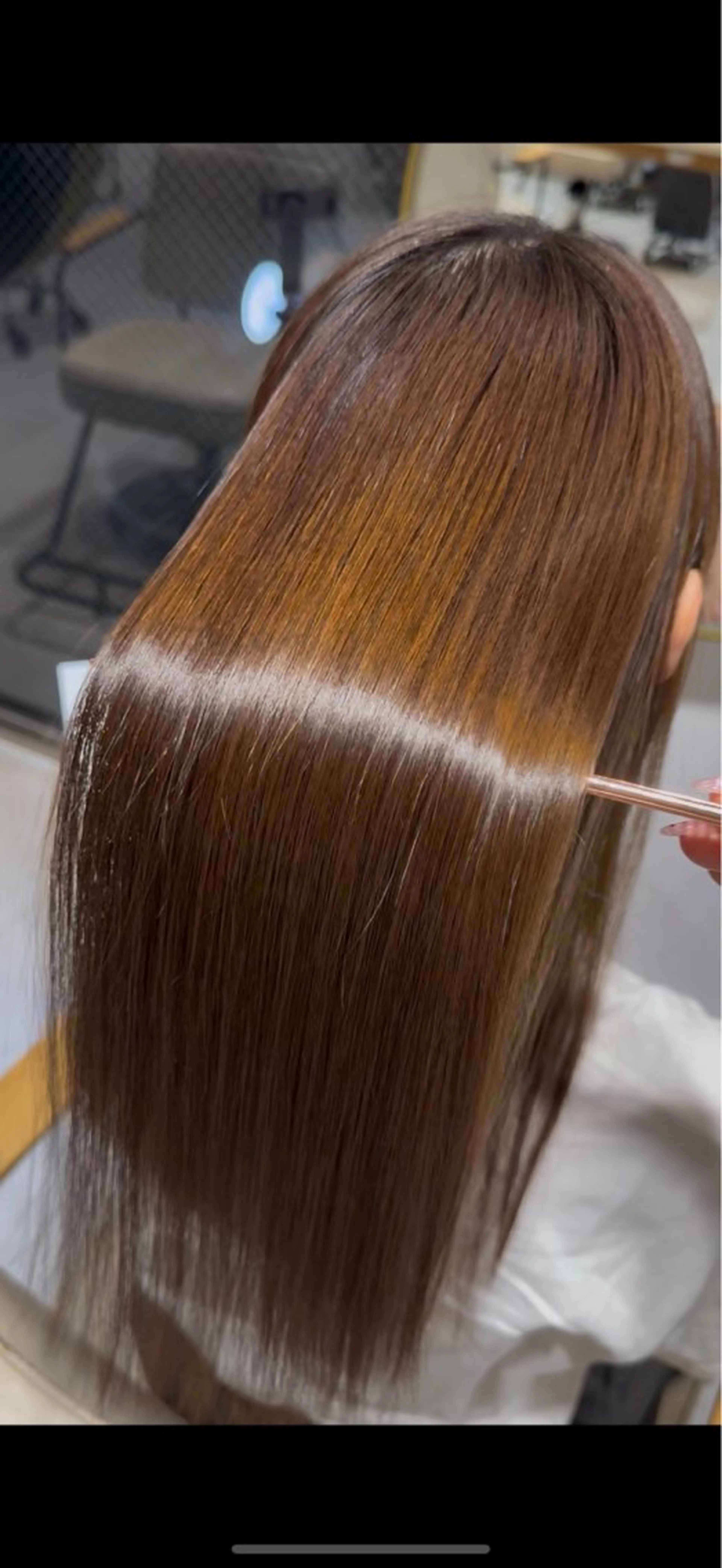 セミロング 縮毛矯正 SALOWIN所属・ブリーチ 縮毛矯正/ 艶髪/COCONAのヘアスタイル