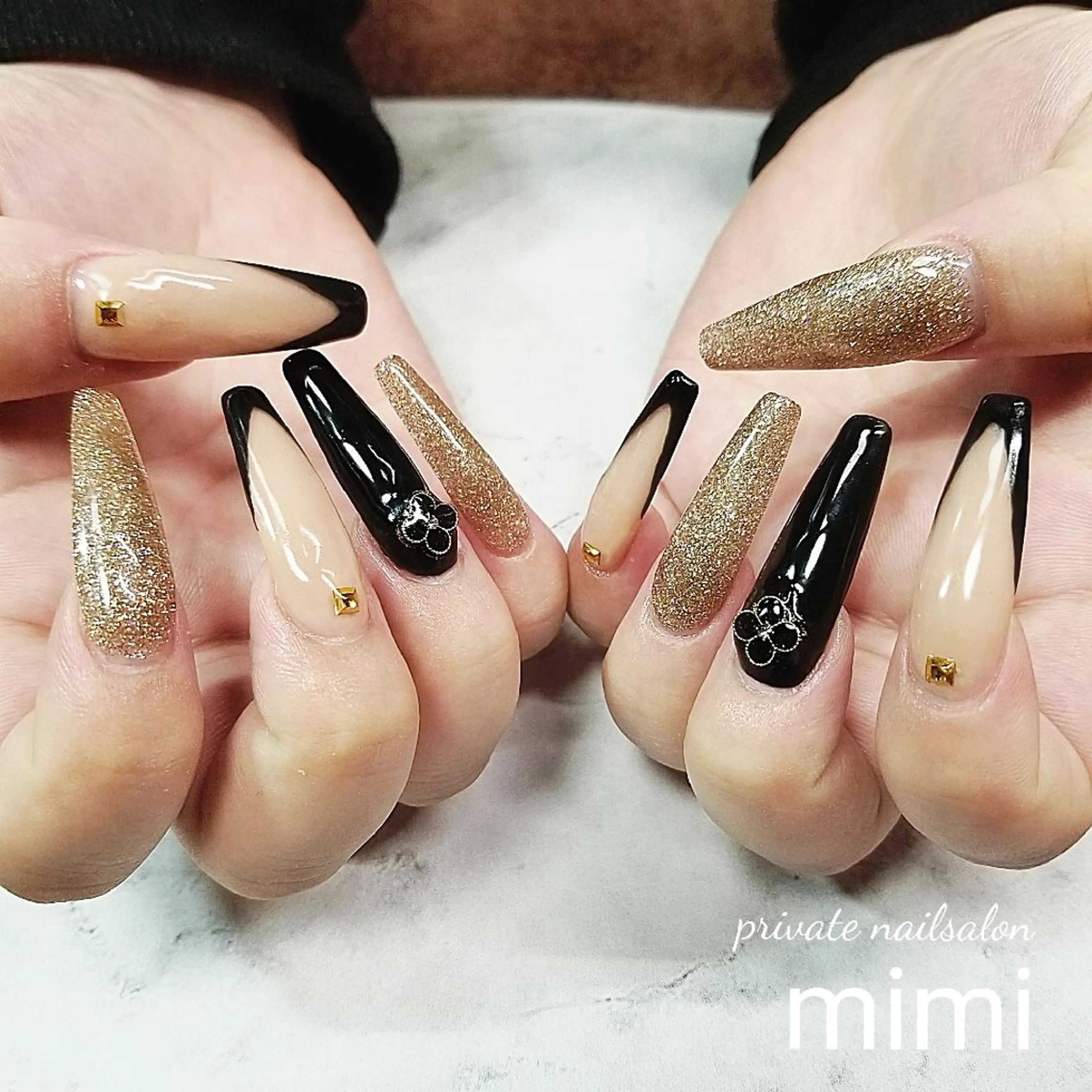 ネイル フレンチネイル ロングネイル ハンドネイル 博多ネイル ｍｉｍｉのネイルデザイン