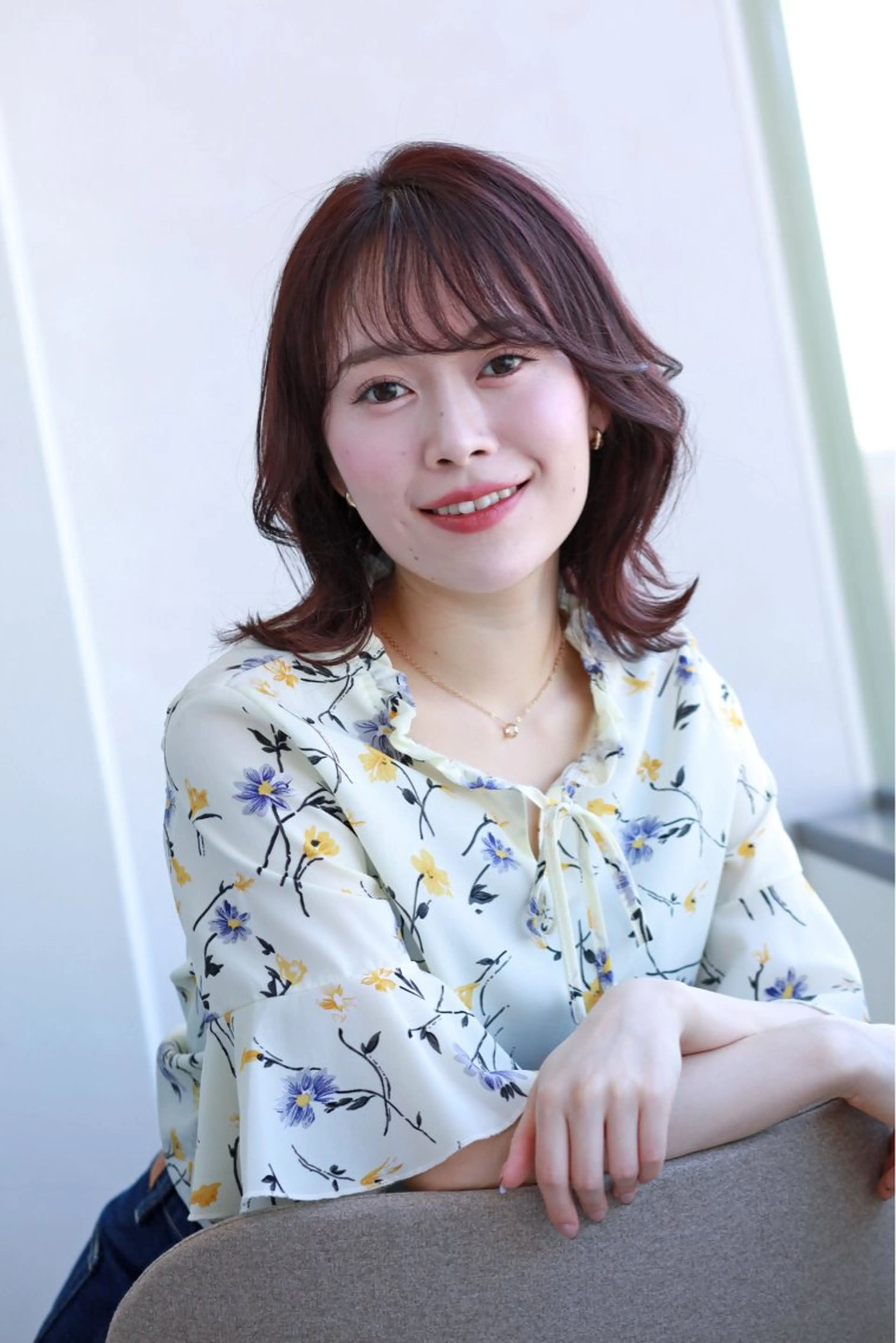 ミディアム カラー ラベンダーカラー 外ハネヘア CHICCA 本八幡店所属・千代延 涼平のヘアスタイル