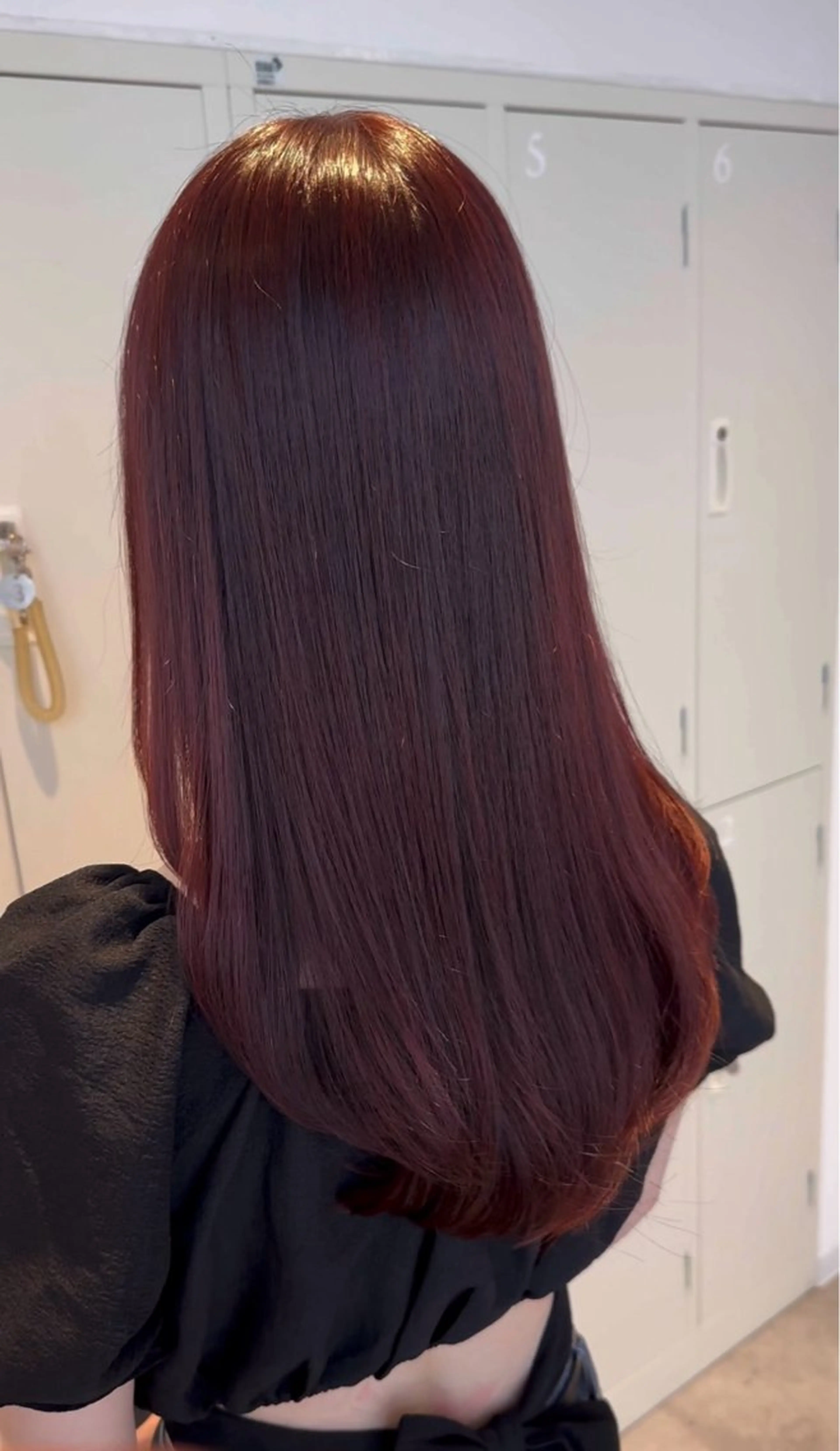 ロング カット ヘアカラー トリートメント 透明感カラー🩵 レイヤーカット/韓国のヘアスタイル