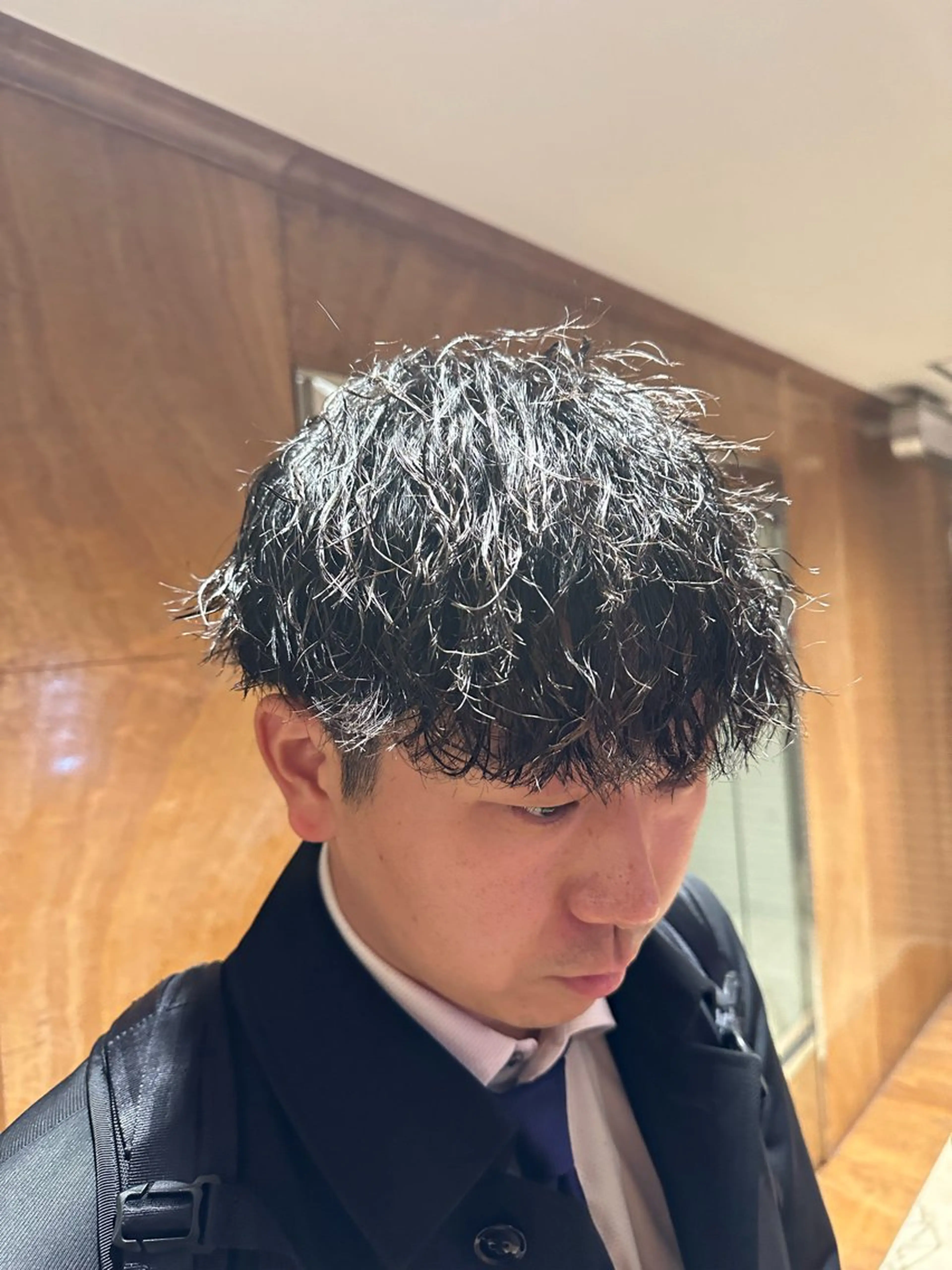 パーマ メンズ メンズパーマ BLEUNIR  中崎町所属・梅田中崎町メンズ 美容師ユースケのヘアスタイル