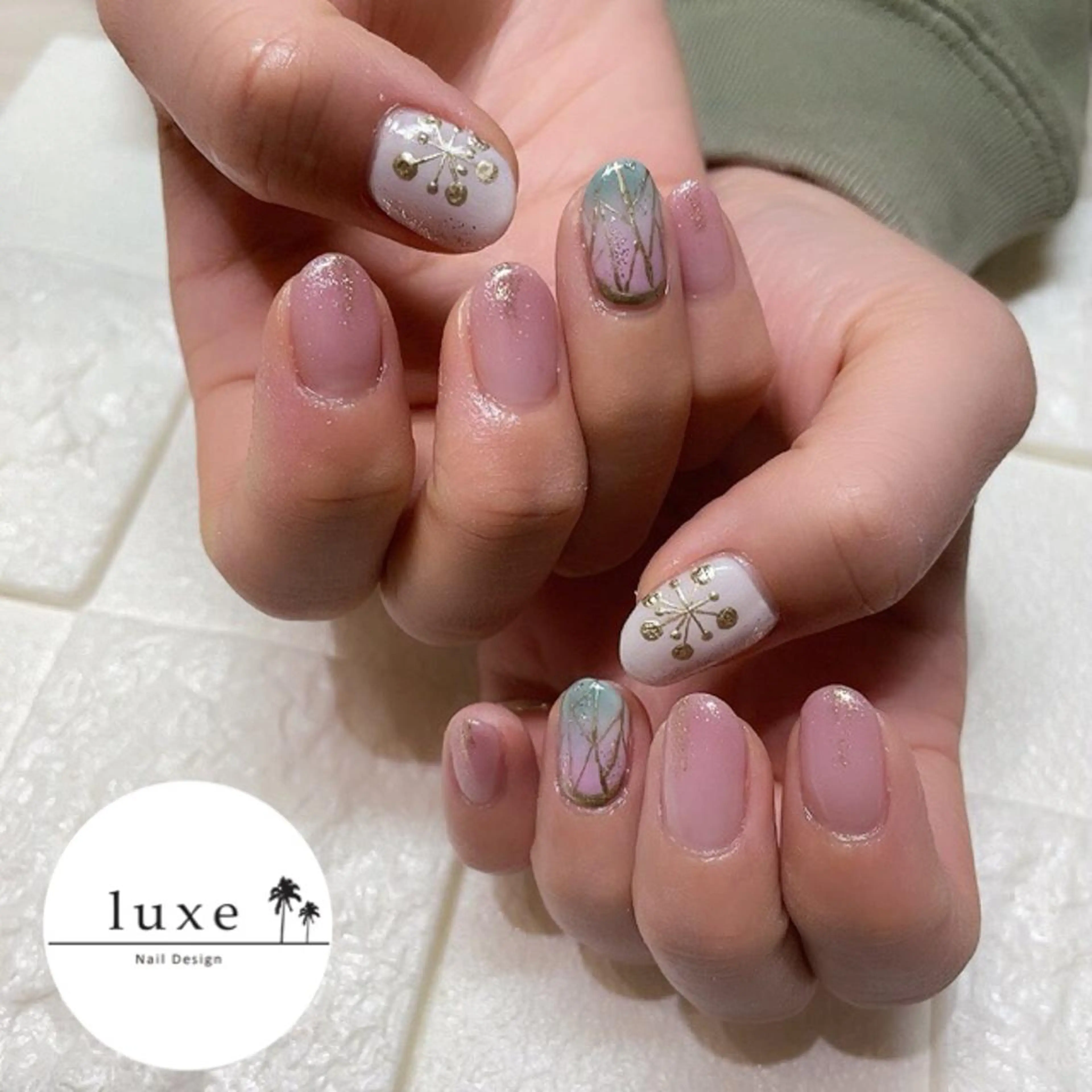 ネイル luxe NailDesignのネイルデザイン