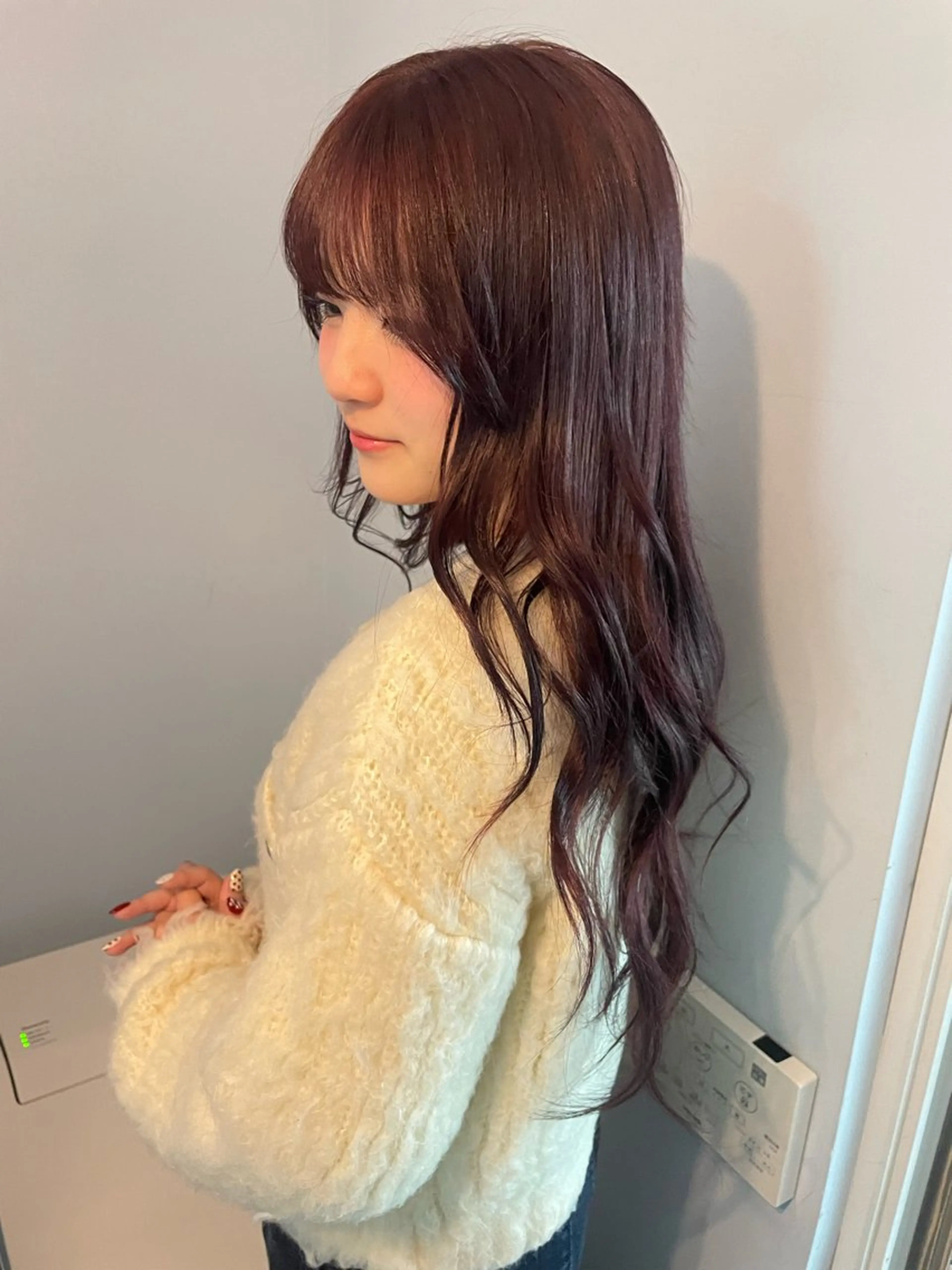 ロング カラー ヘアカラー カットモデル/ ハイトーン/ゆうあのヘアスタイル