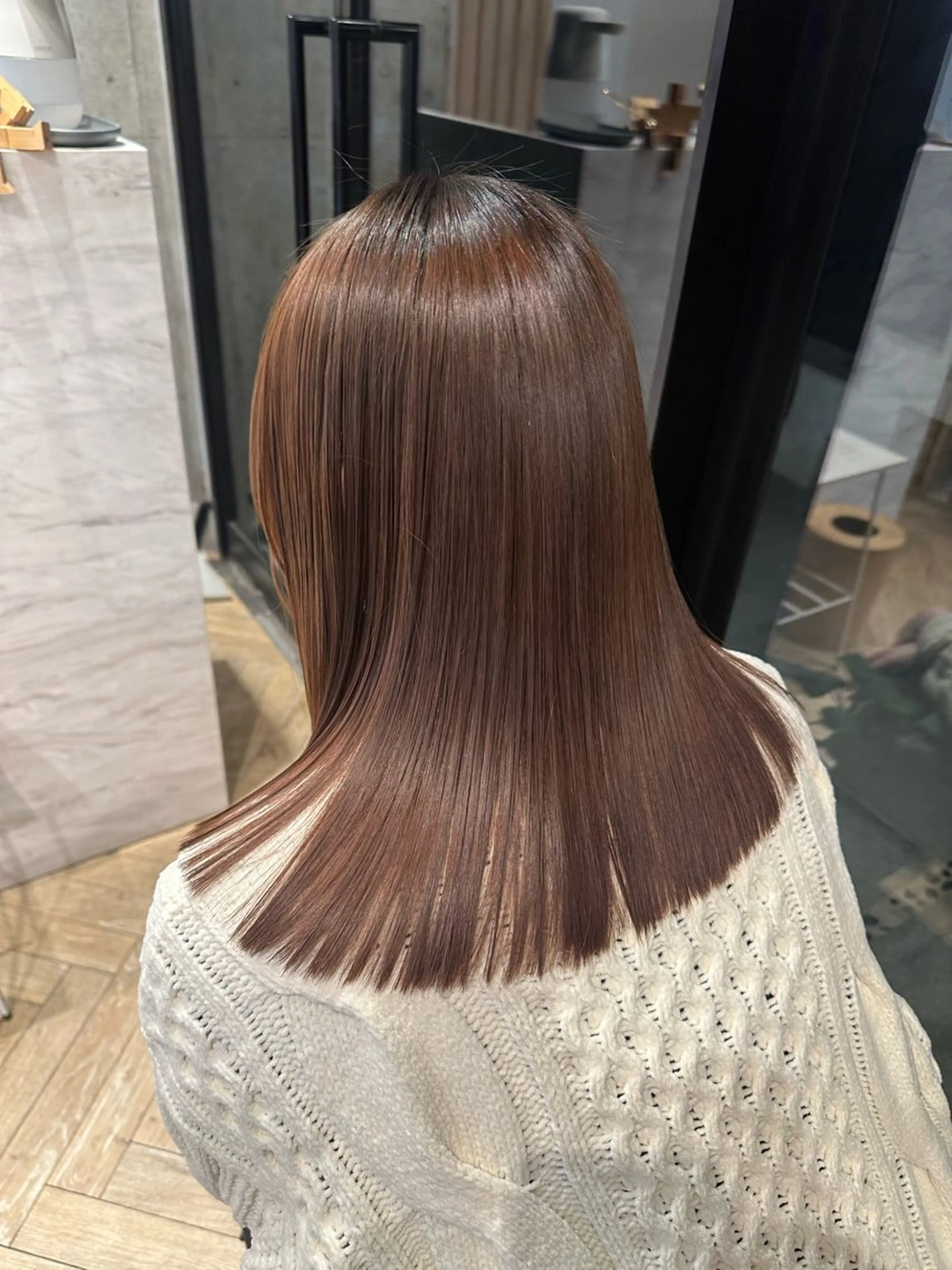 ミディアム ボブ/レイヤー/ニュ アンスパーマ/小夏のヘアスタイル