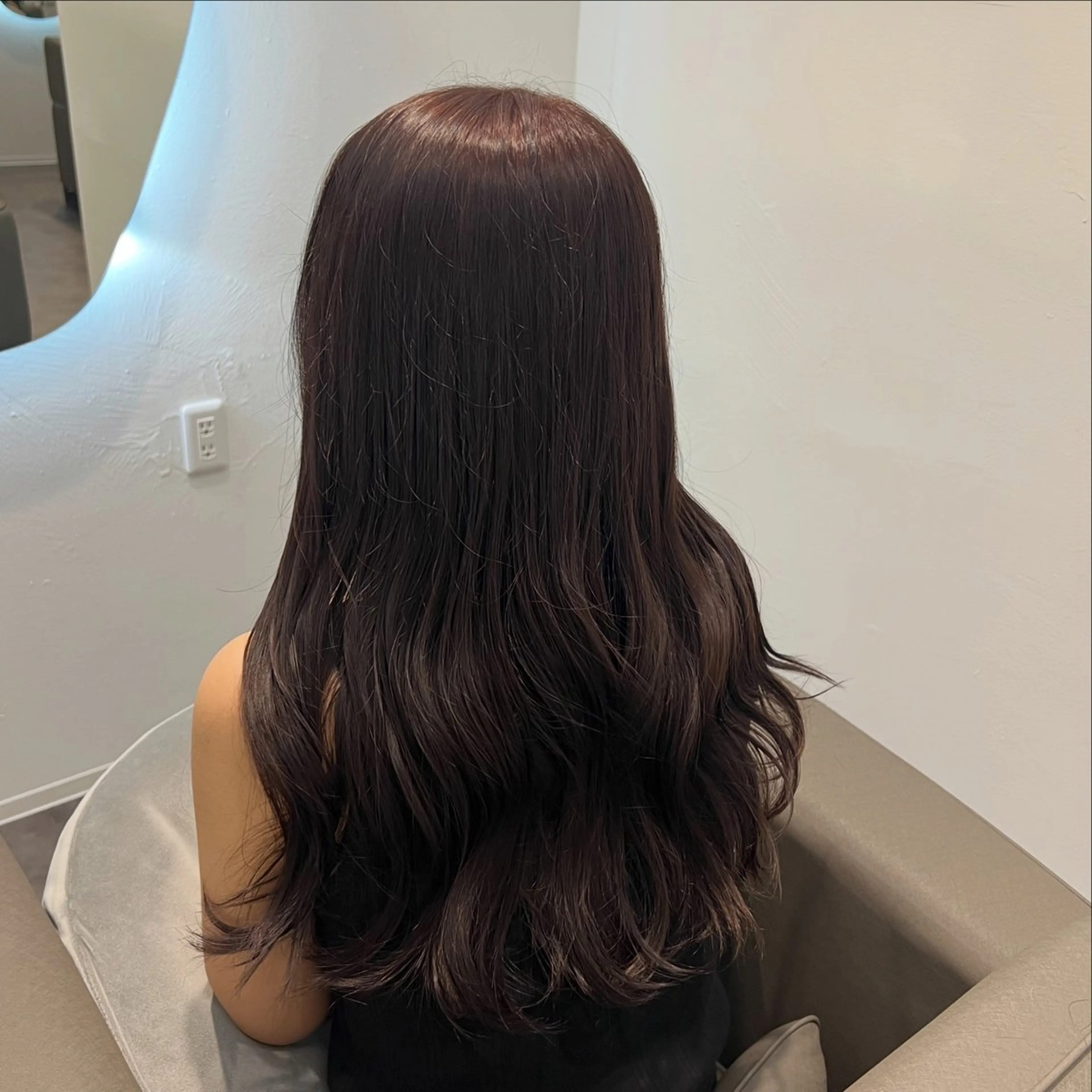 ロング カット 丸田 美沙希のヘアスタイル