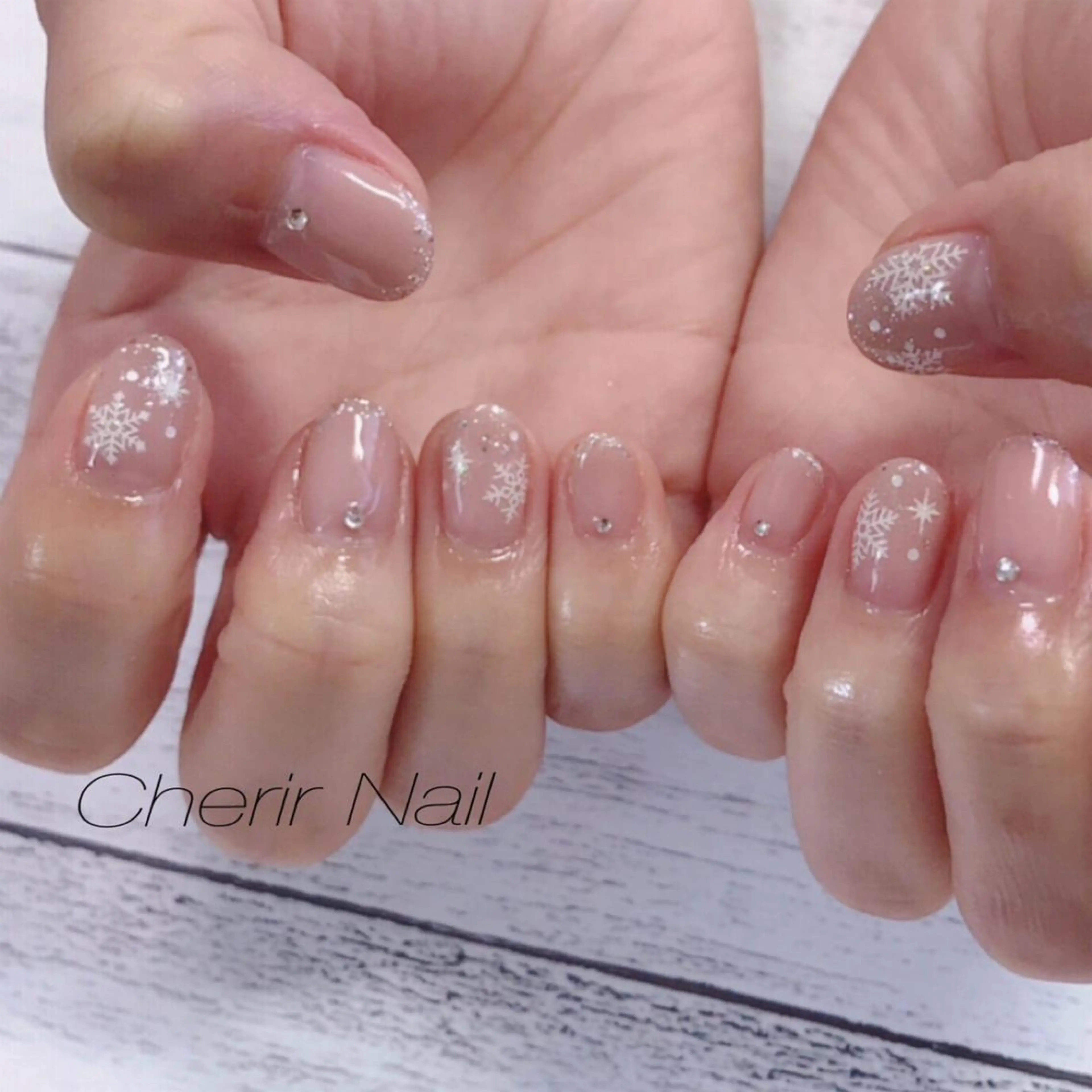 ネイル ラメ(グリッター) オフィスネイル ピンク ショートネイル シンプルネイル Cherirnail kaoriのネイルデザイン
