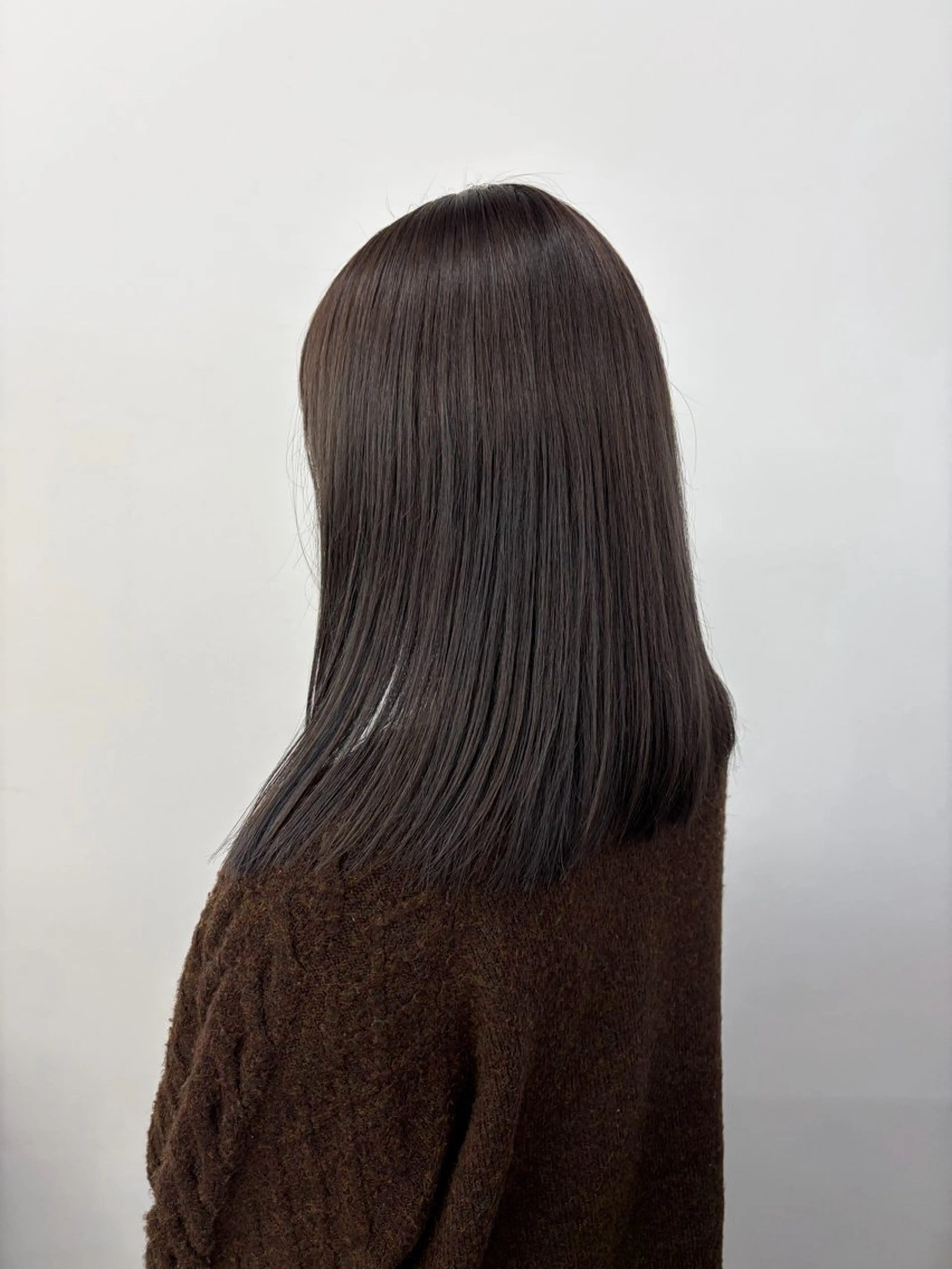 ミディアム カット ヘアカラー トリートメント AELU🌱 林千晶のヘアスタイル