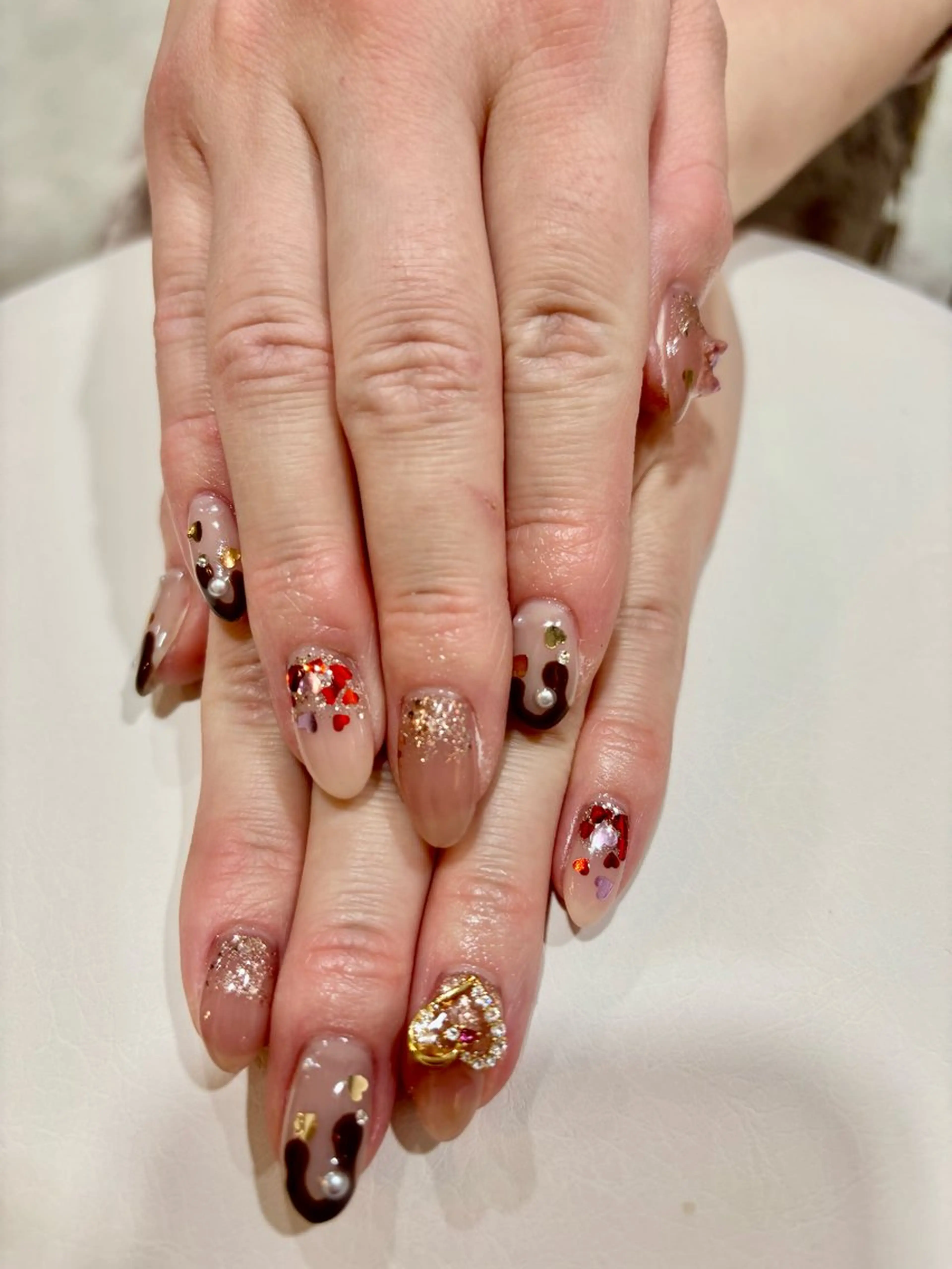 ネイル 持ち込み バレンタイン KAMIANYUIYA Nail LAB 【カミアンユイヤネイルラボ所属・金澤 藍のネイルデザイン