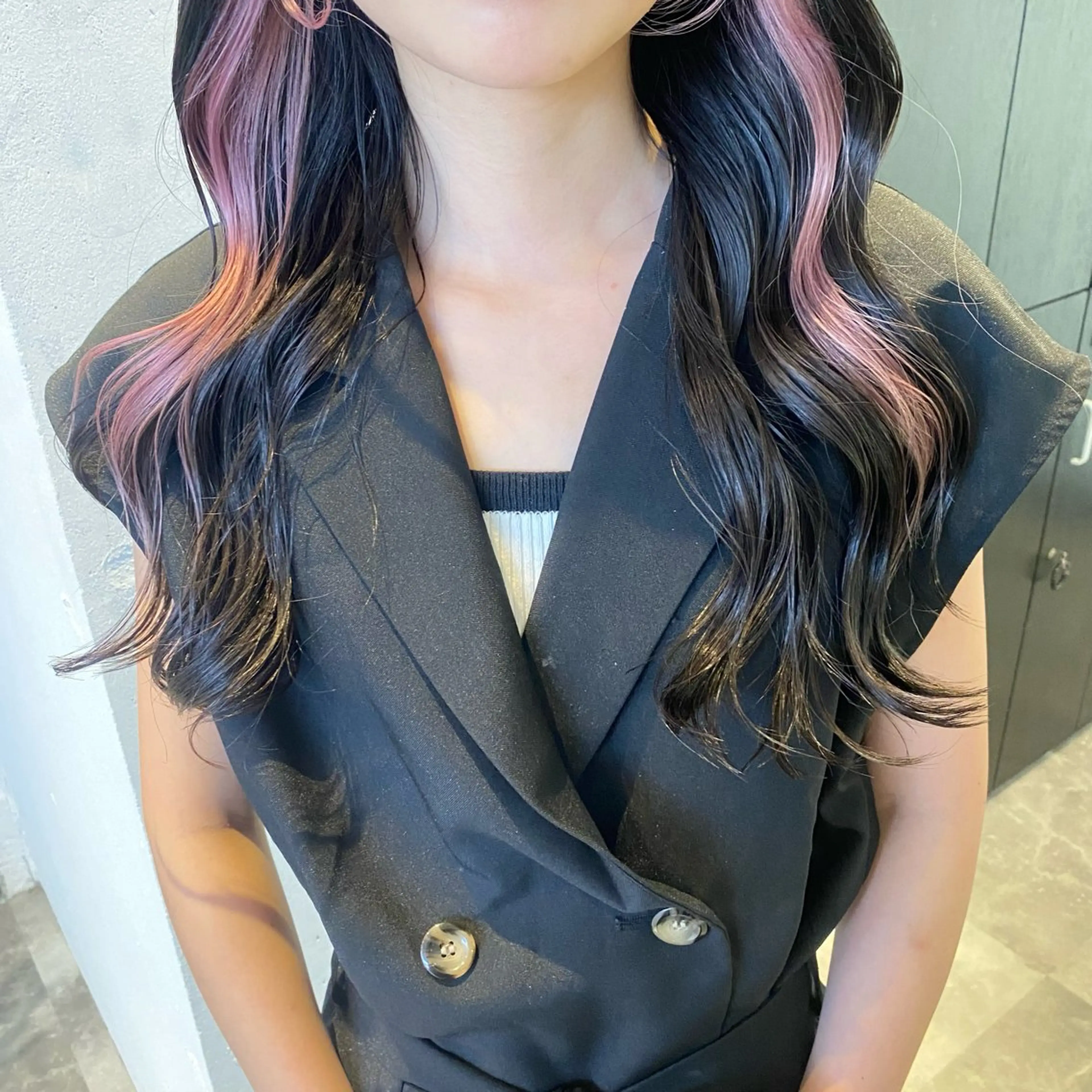 ロング カラー ブリーチ ヘアカラー 韓国ヘア特化 💟 ララア 💟のヘアスタイル