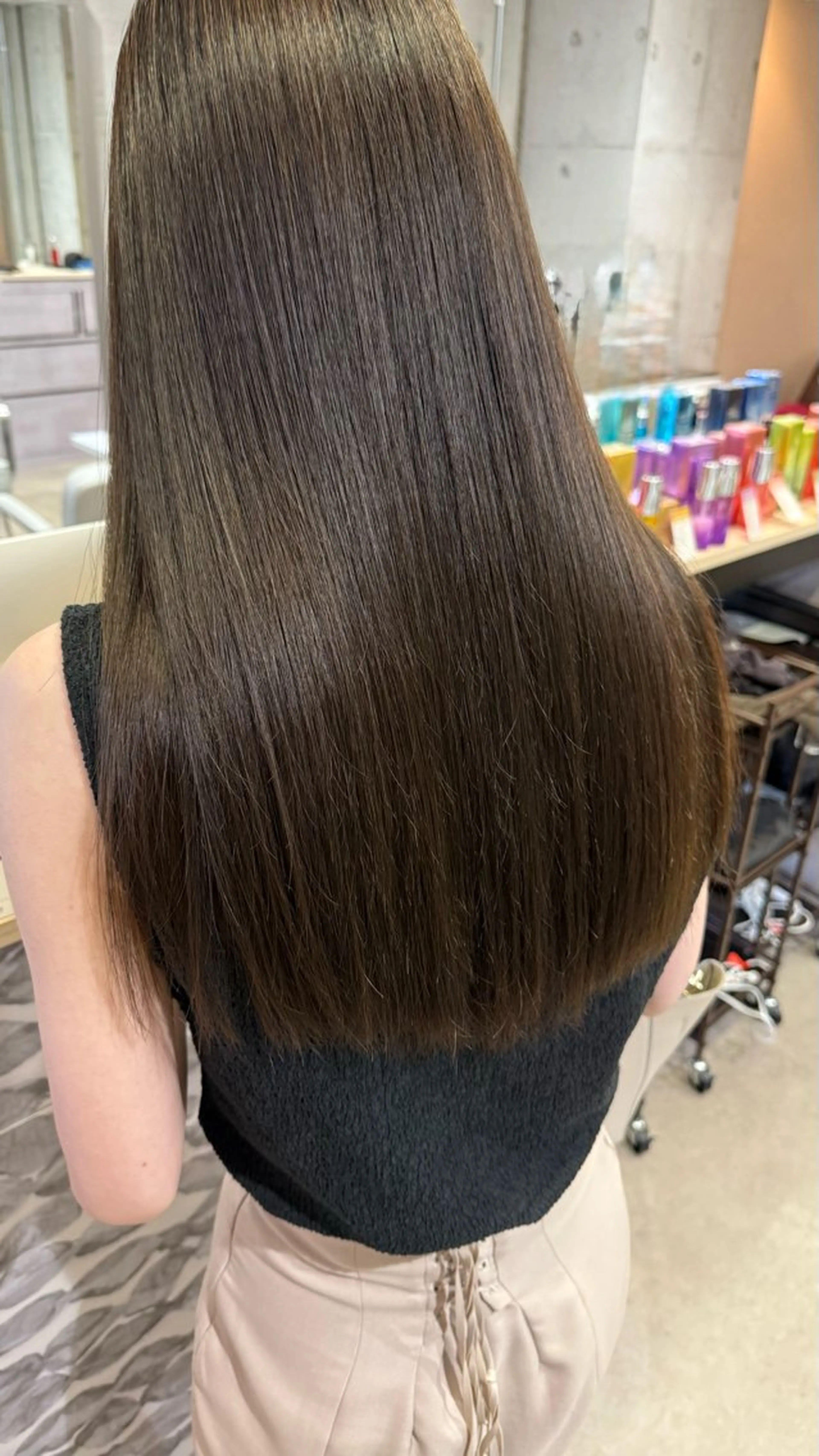 ロング ヘアカラー トリートメント RUKA🩰透明感 寒色カラー/レイヤーのヘアスタイル