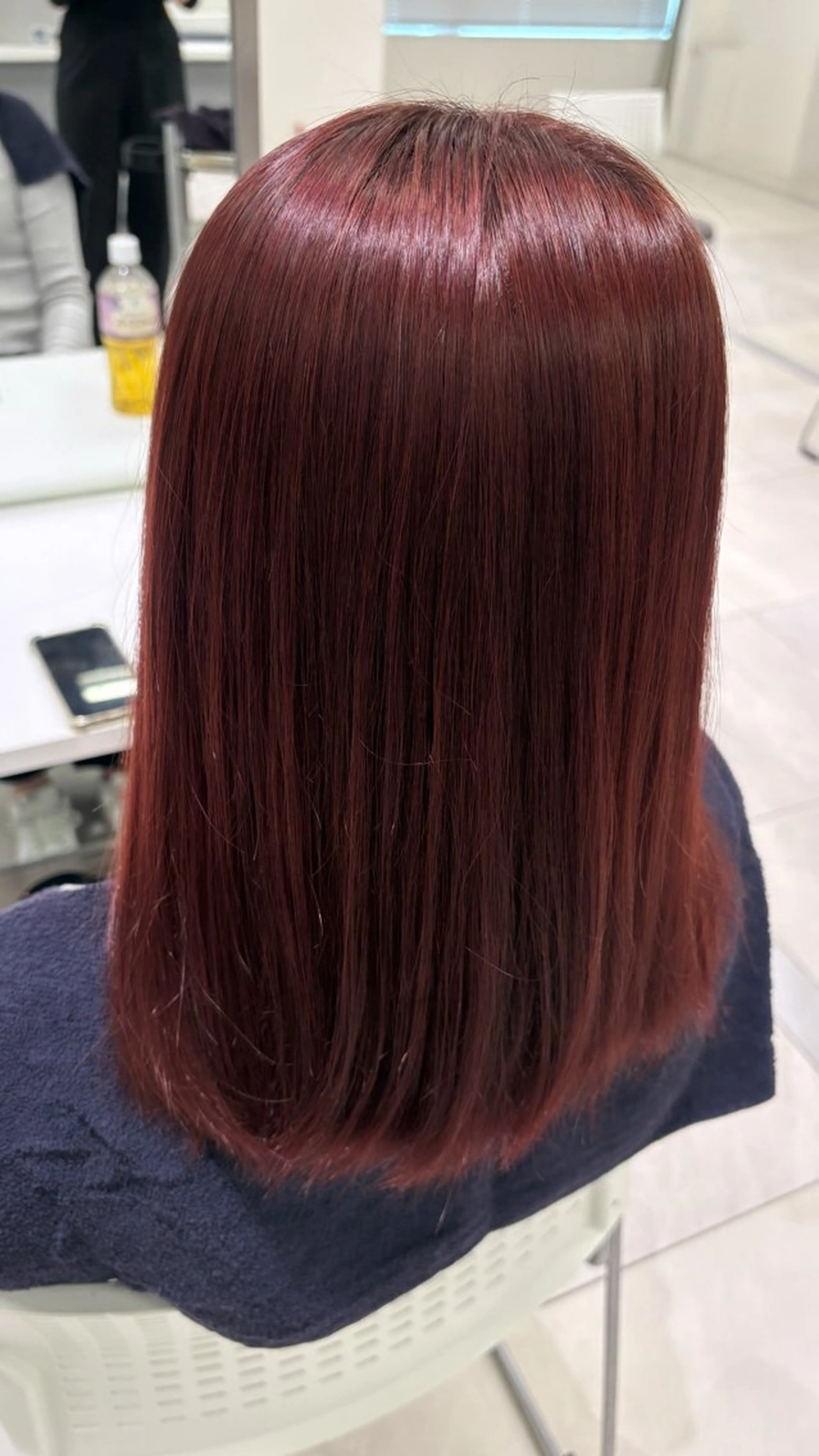 ミディアム カラー レッドカラー こやなぎ れいなのヘアスタイル