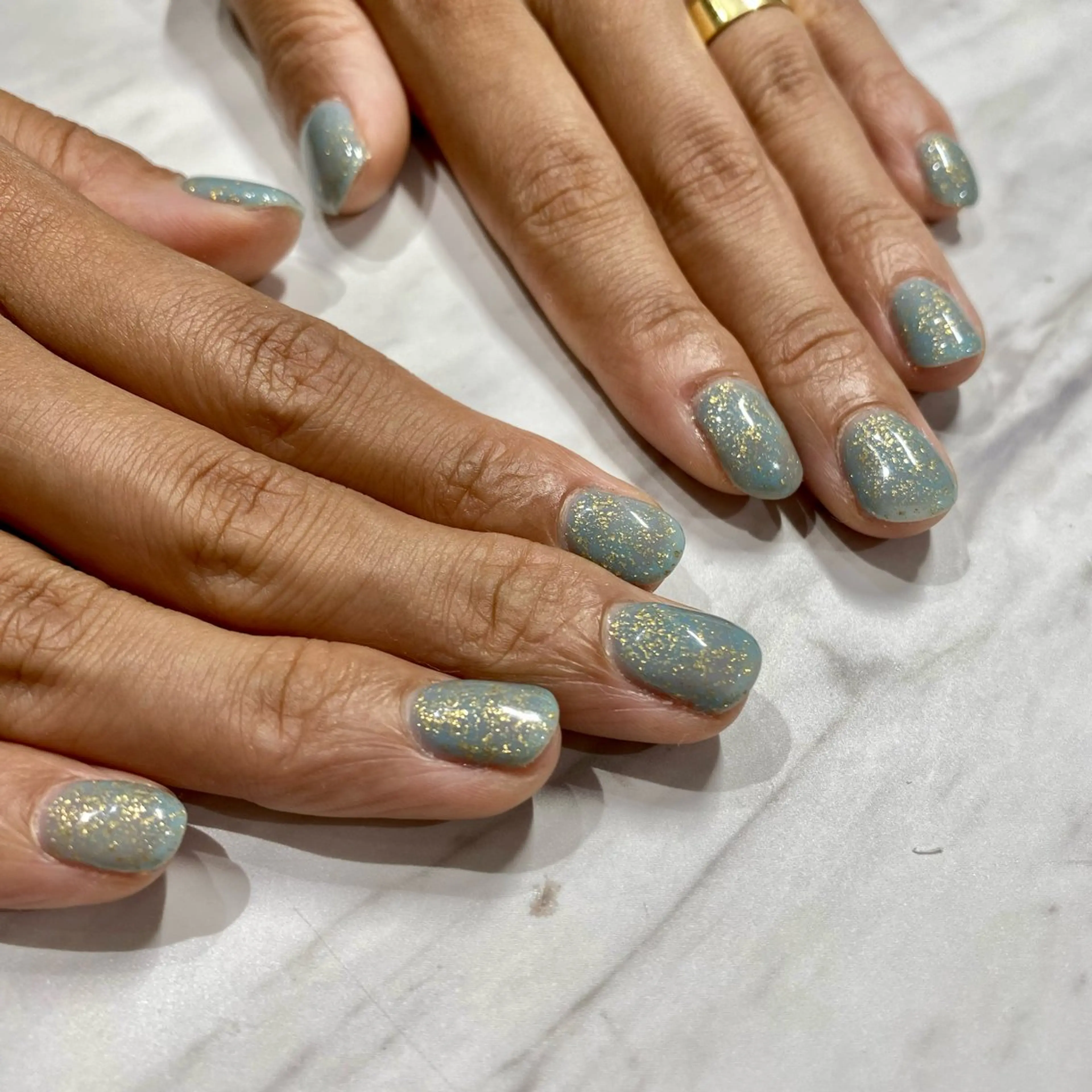ネイル ブルー ゴールド ネイル空間所属・muguet🎀 nailのネイルデザイン