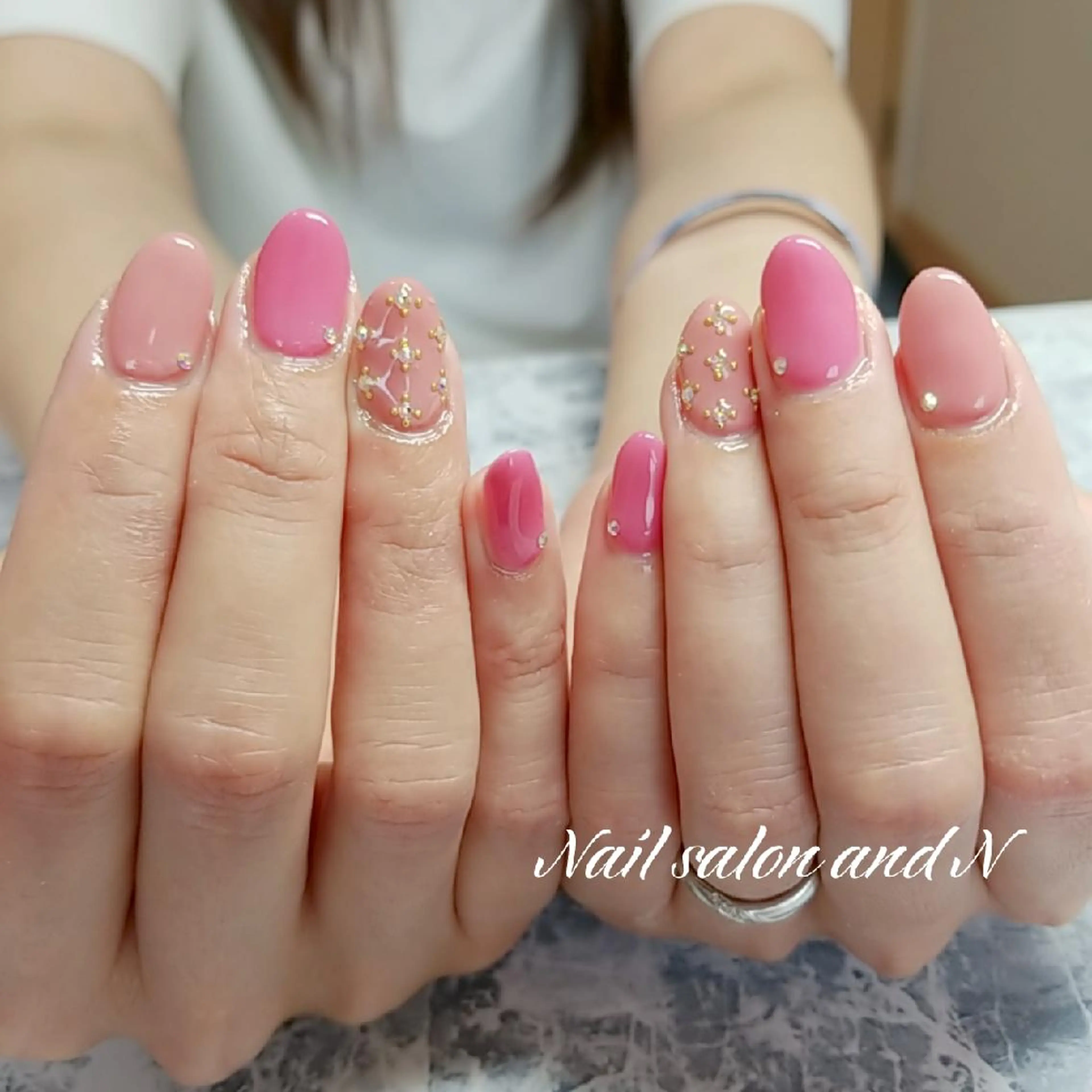 ネイル and Nのネイルデザイン