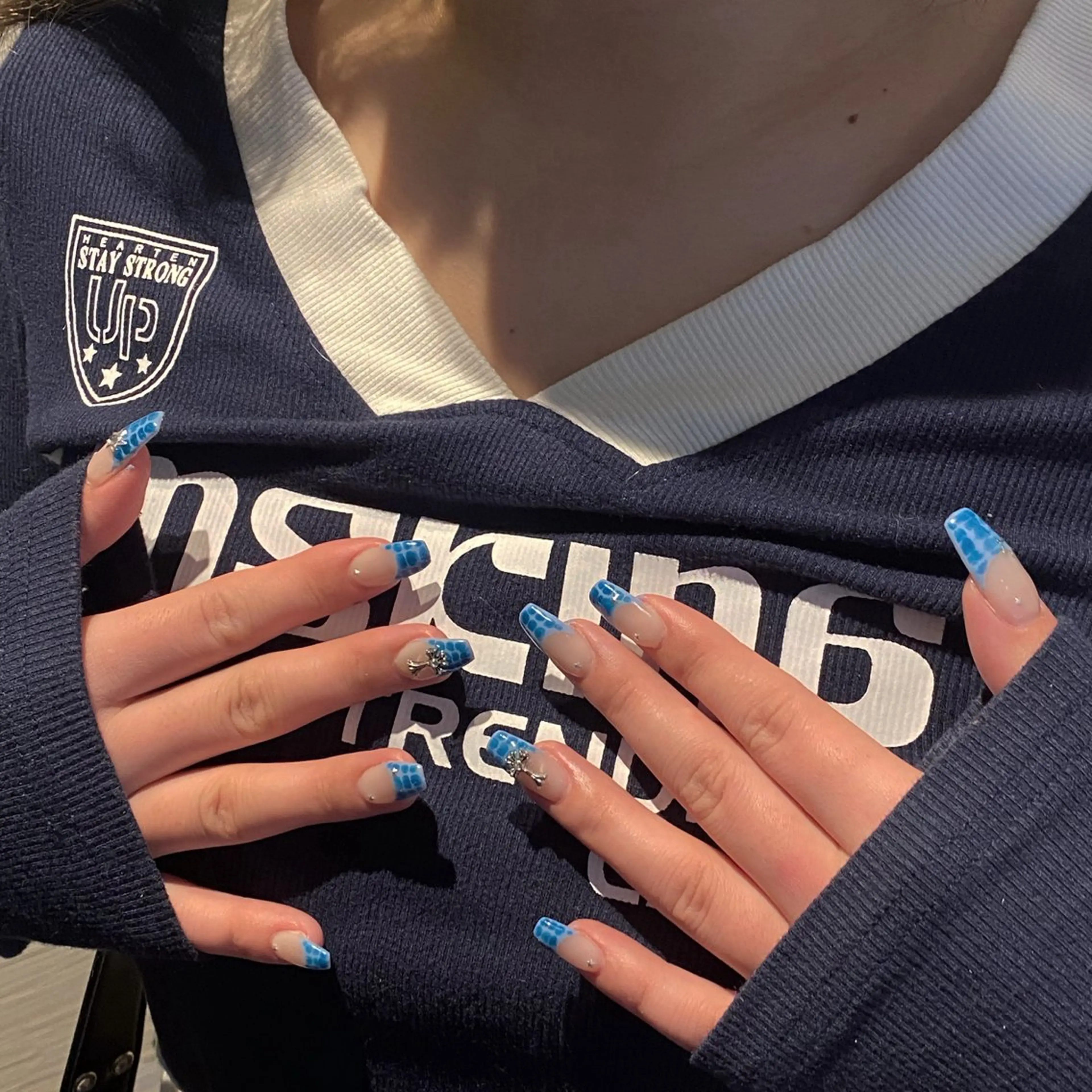 ネイル SALON MIMI所属・髙橋 彩乃のネイルデザイン