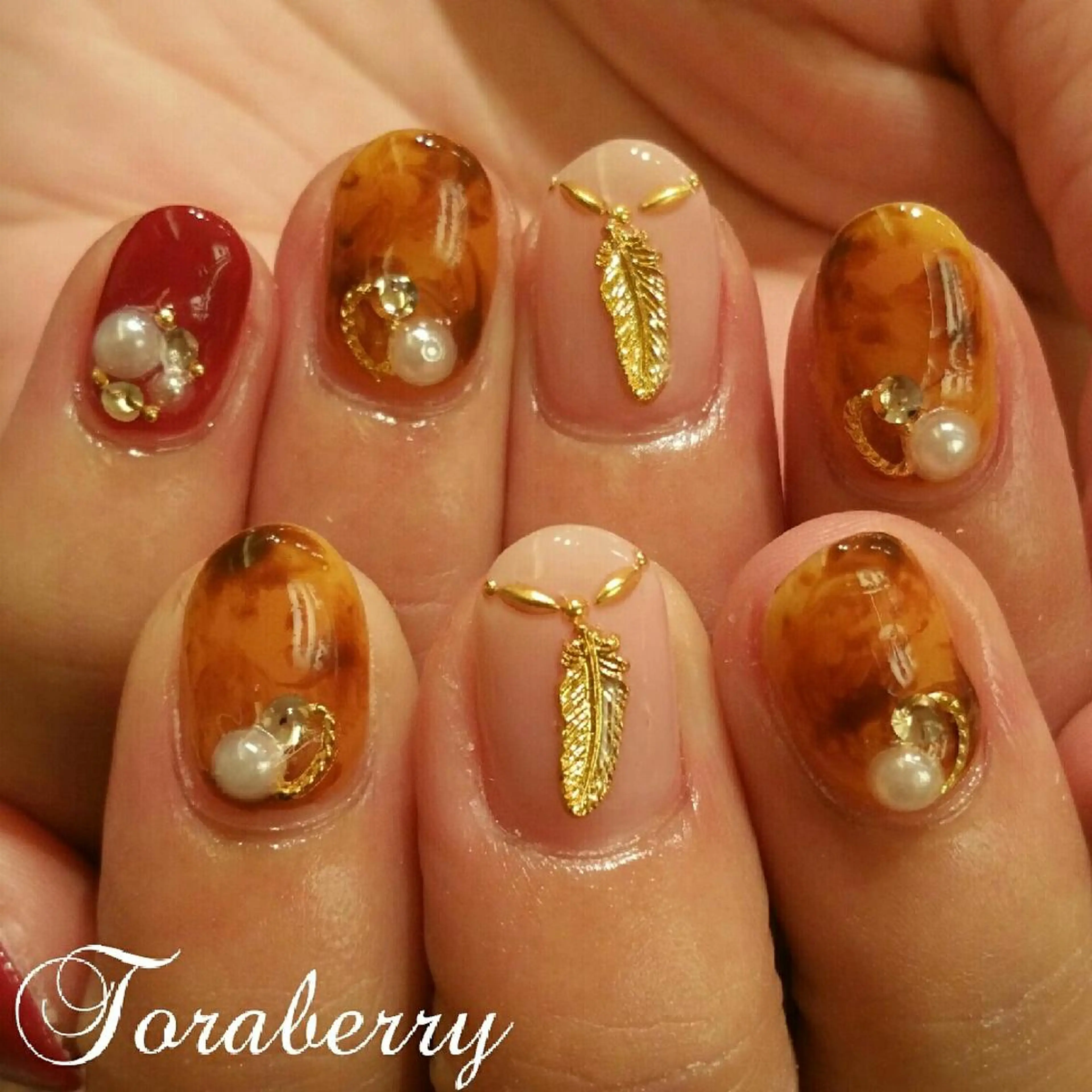 ネイル べっ甲ネイル ネイリスト なつみのネイルデザイン