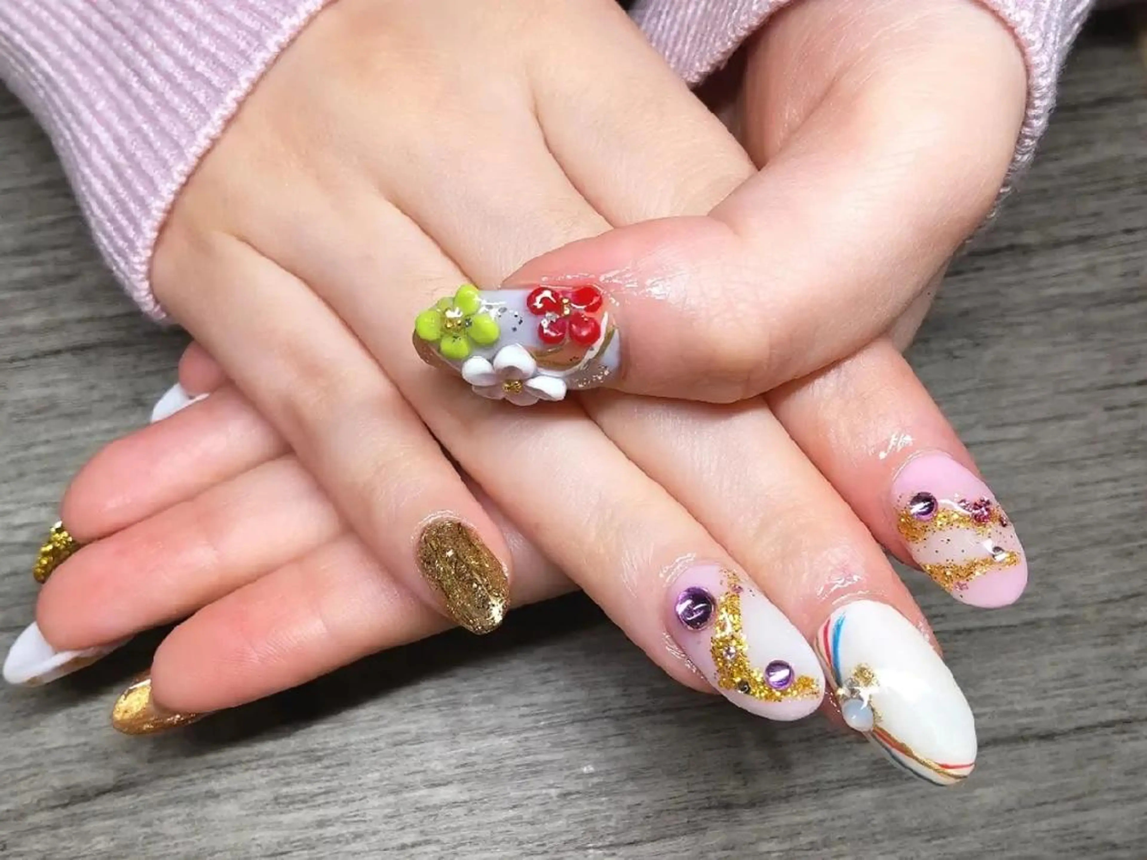セミロング ネイル 成人式 長さ出し ジェルネイル ニュアンスネイル スカルプネイル ハンドネイル T&A nailのネイルデザイン