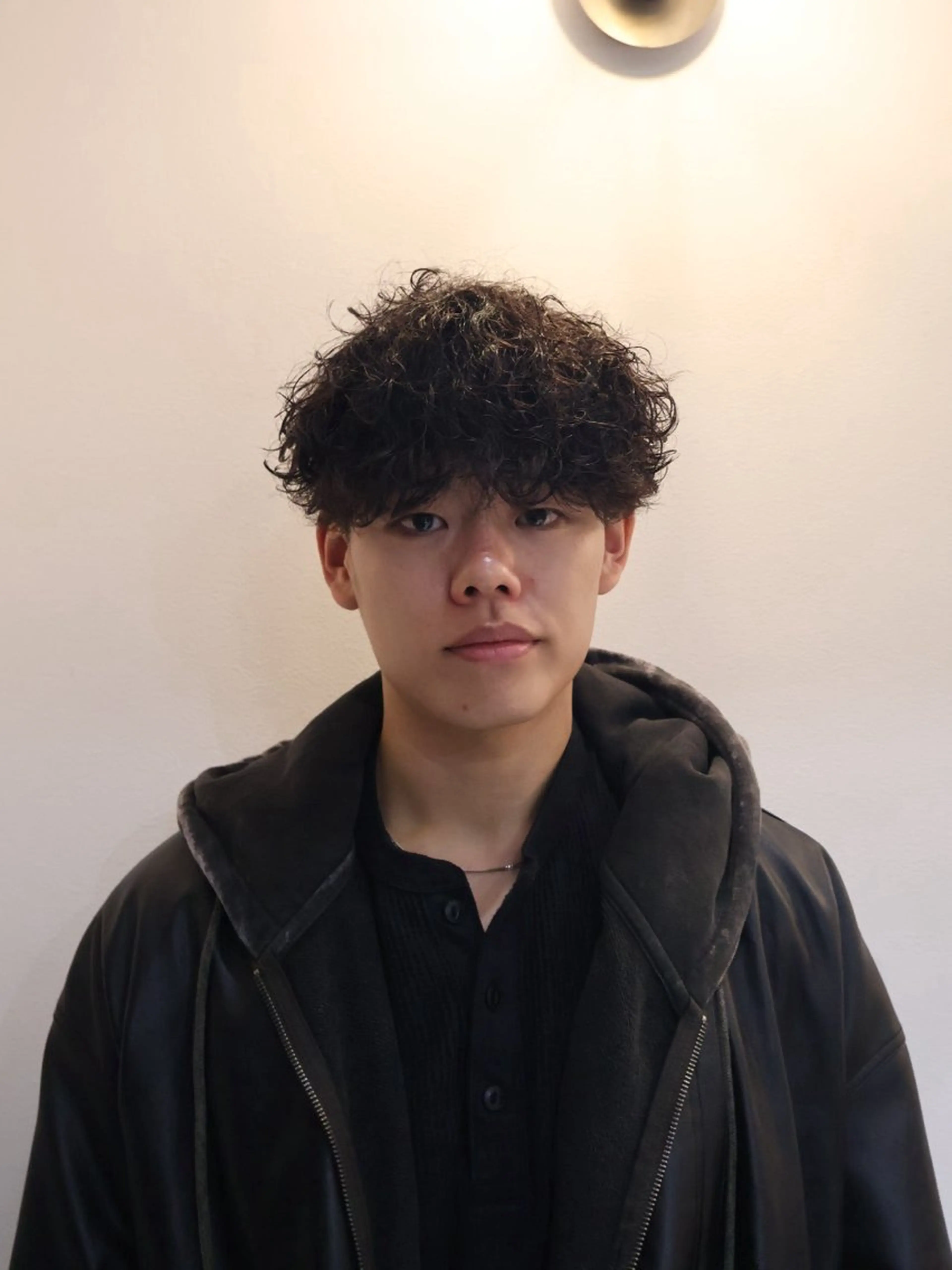 ショート 川副/シャドウ/ 波巻き/メンズパーマのヘアスタイル