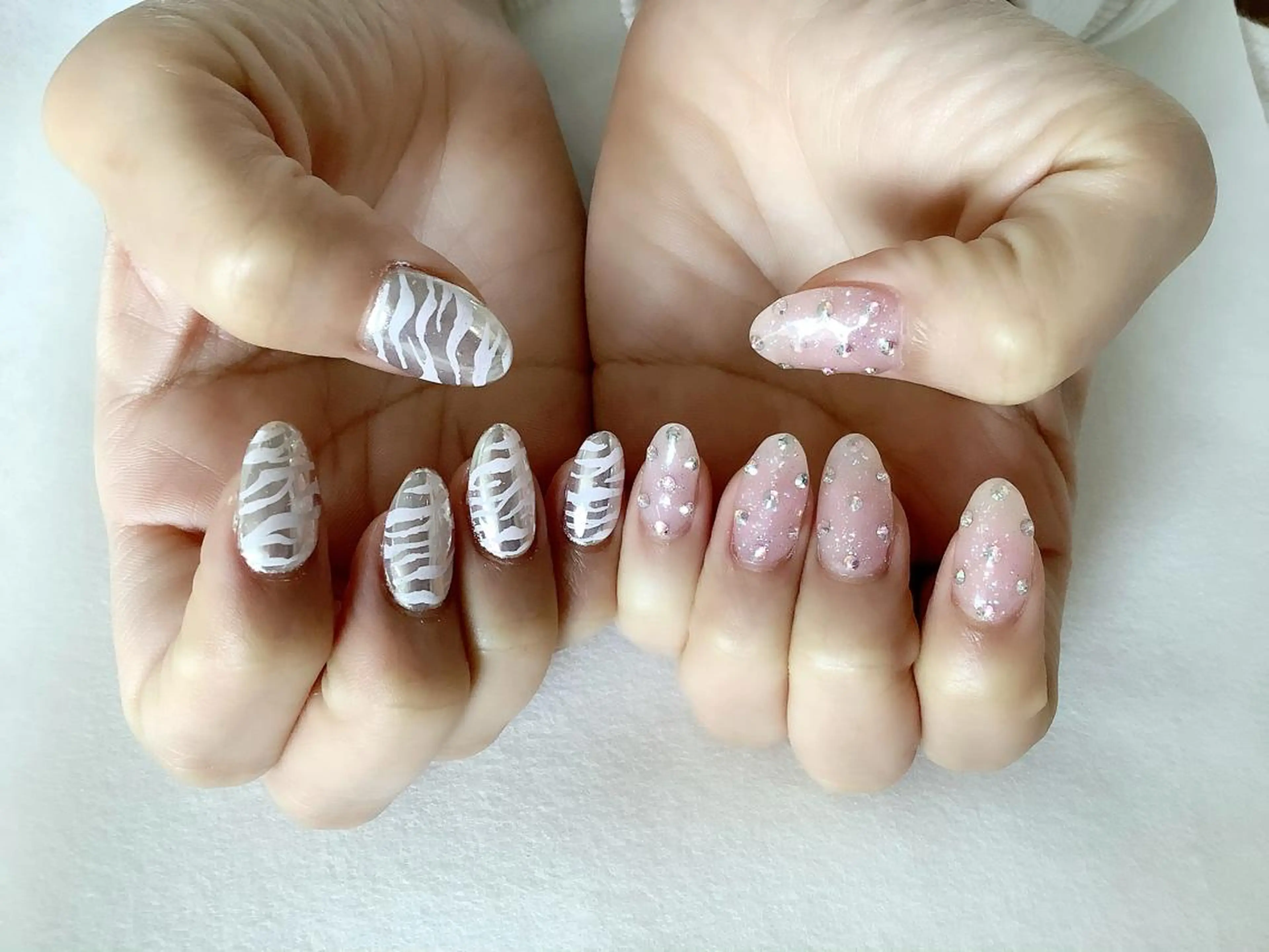 ネイル ハンドネイル 💎🐰 saki. m 🐰💎のネイルデザイン