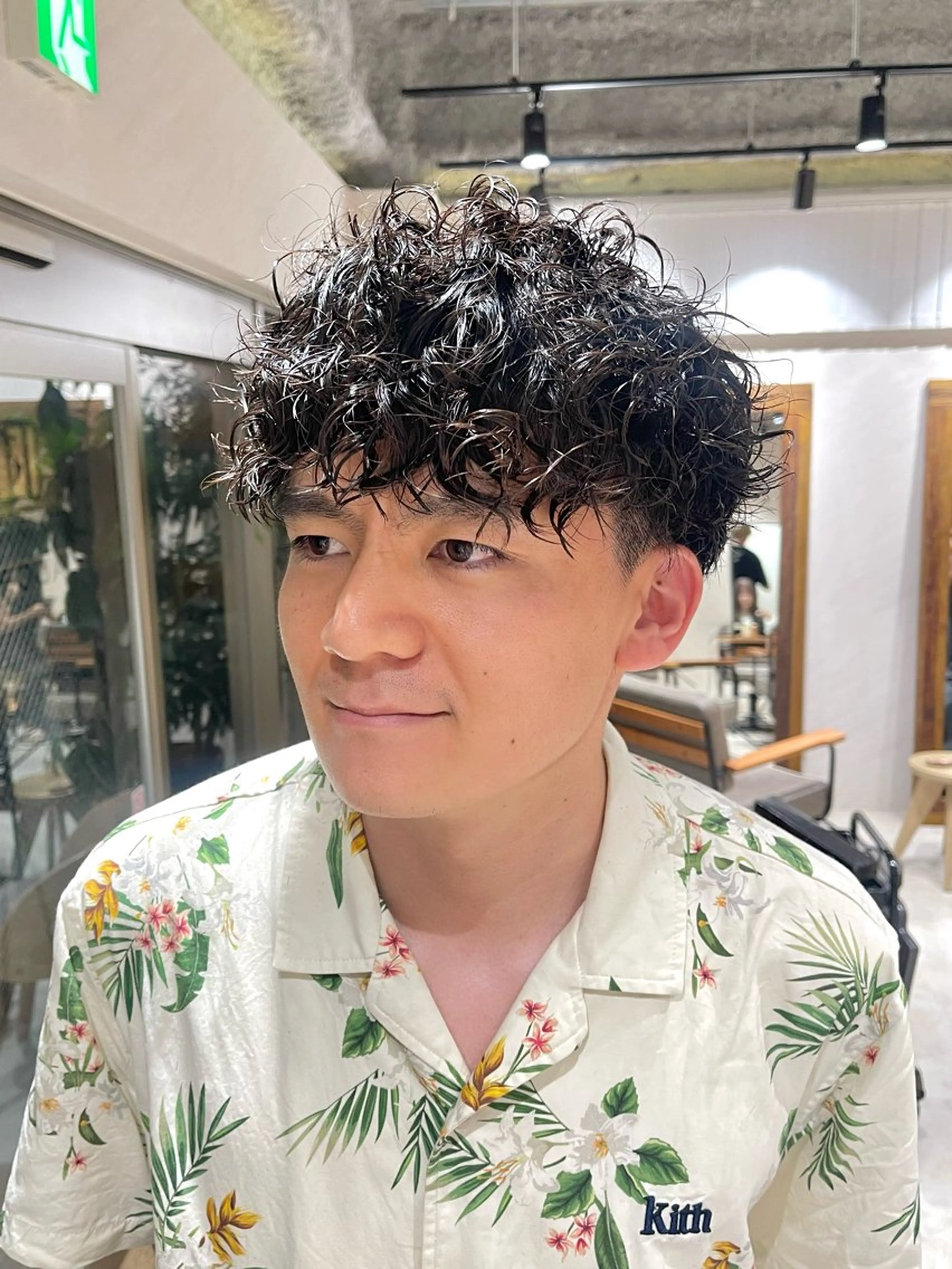 パーマ メンズ メンズパーマ ツイストスパイラルパーマ スパイラルパーマ カット パーマ 🩵ボブ/レイヤー /髪質改善🩵のヘアスタイル