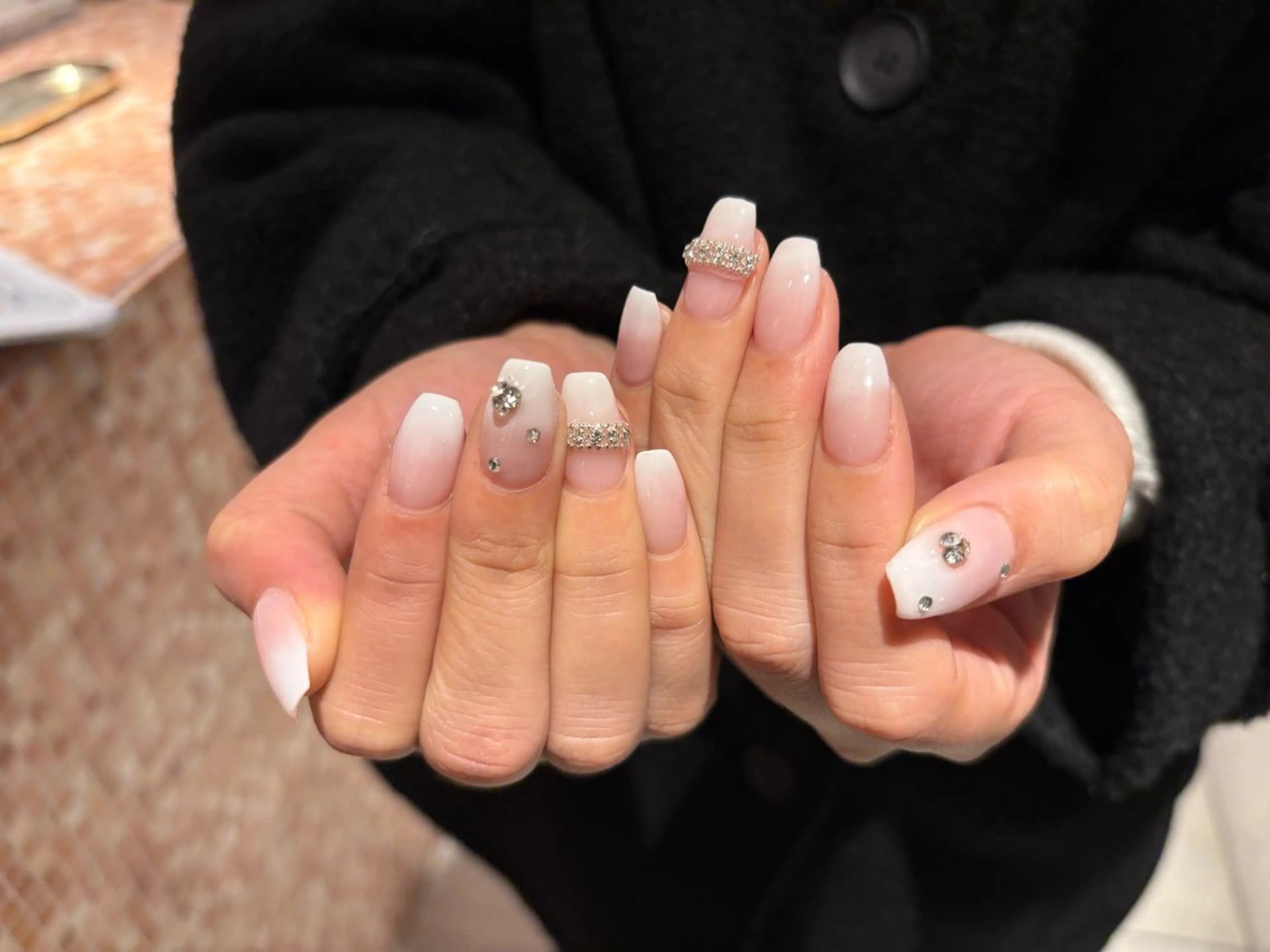 ネイル ラメ(グリッター) ハンドネイル 祇園 彩寧のネイルデザイン