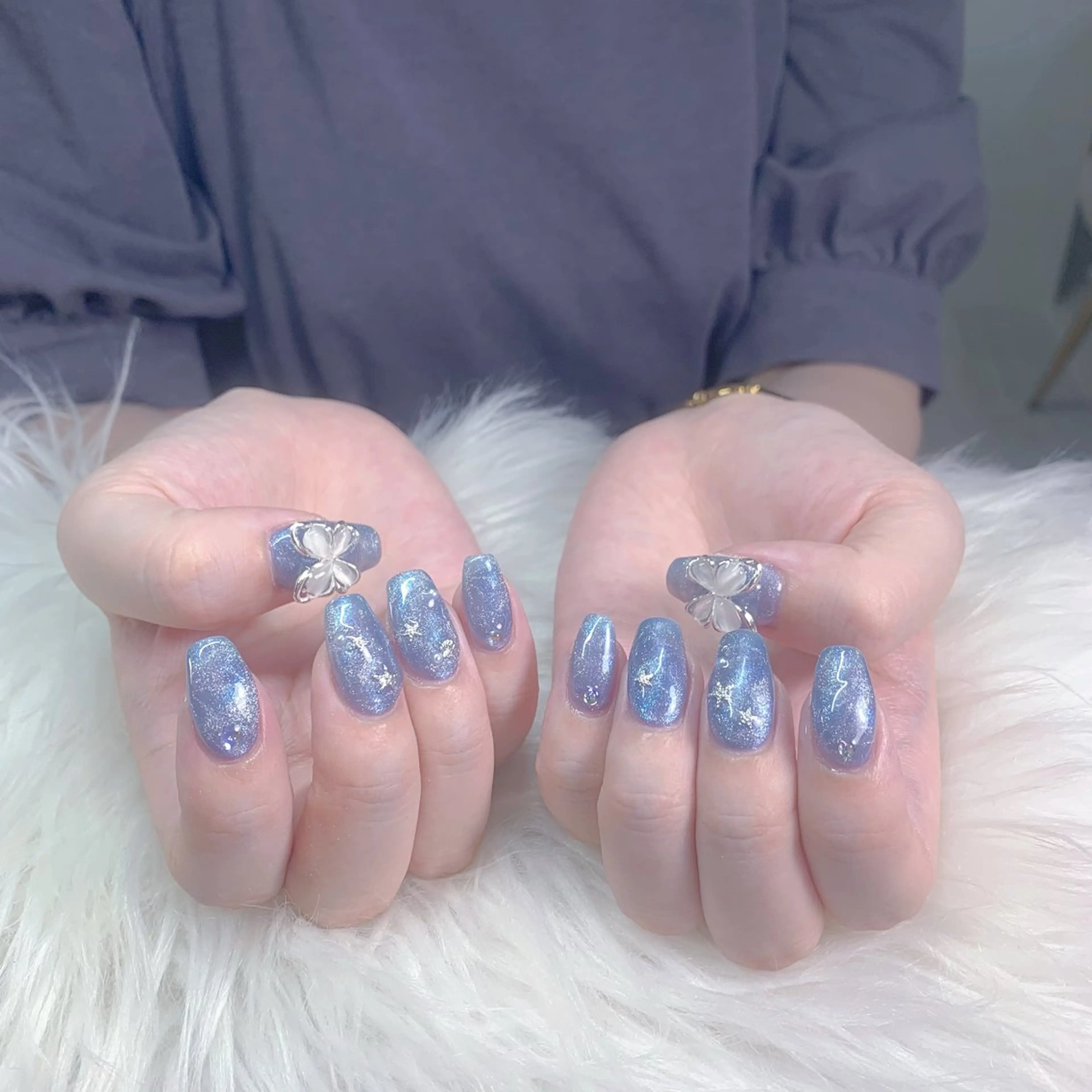 ネイル アートネイル オーロラネイル ブルー クリアネイル ジェルネイル 綾瀬 はるのネイルデザイン