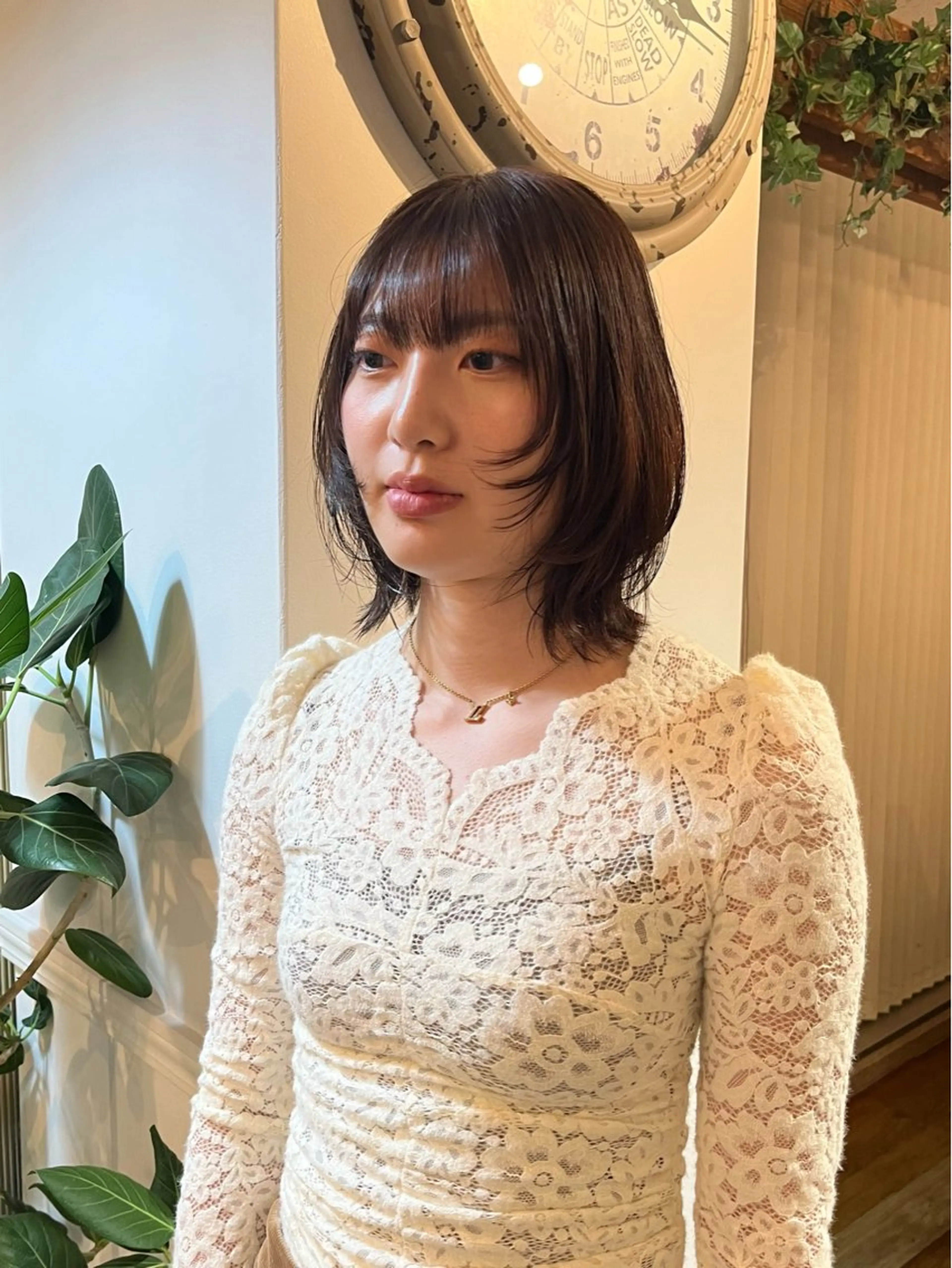 ミディアム ウルフカット Collet Ginza所属・外国人風レイヤー ボブパーマYukiのヘアスタイル