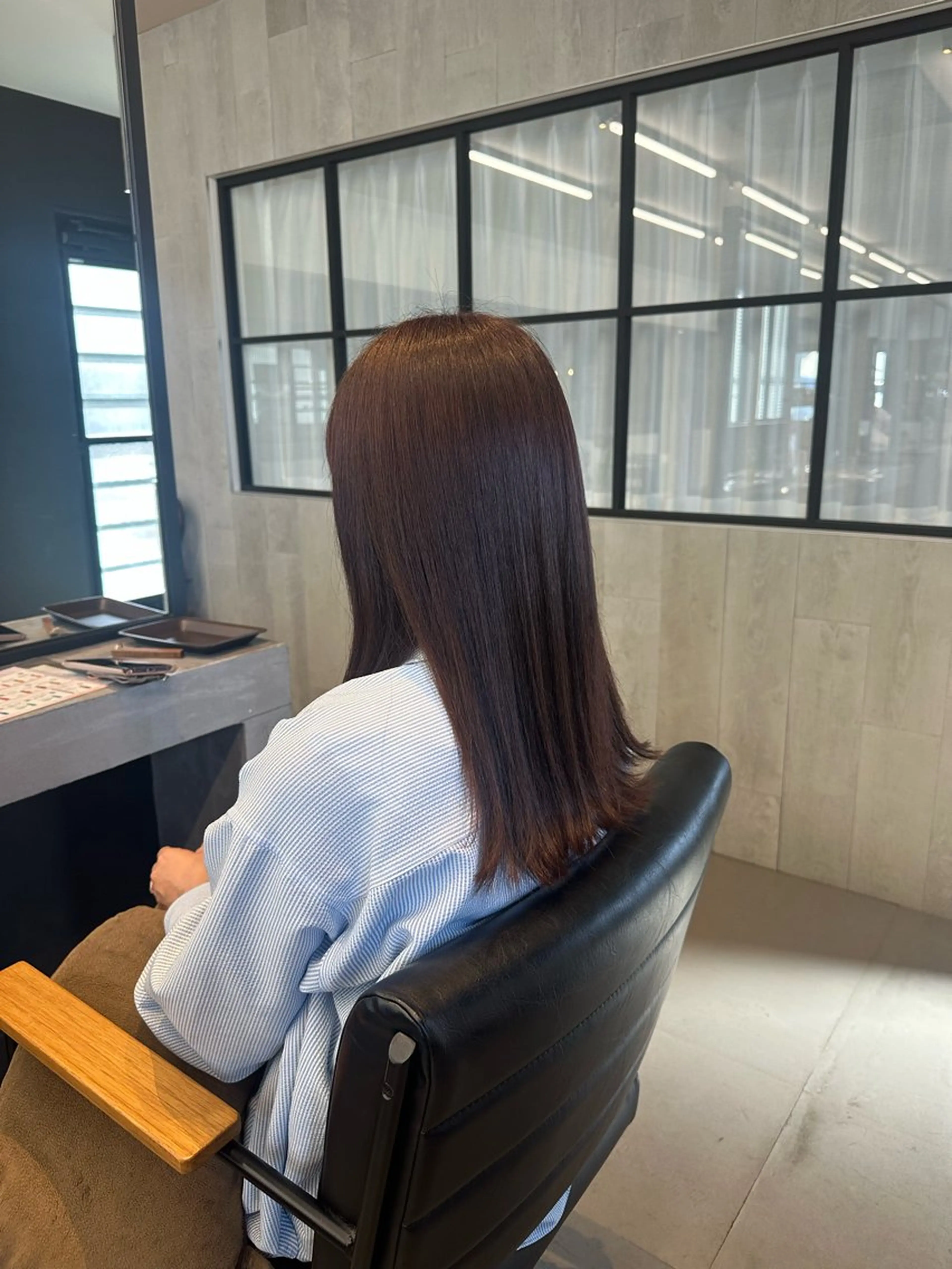 カラー ブラウンカラー ピンクカラー プロッソルRita所属・森本 美音のヘアスタイル