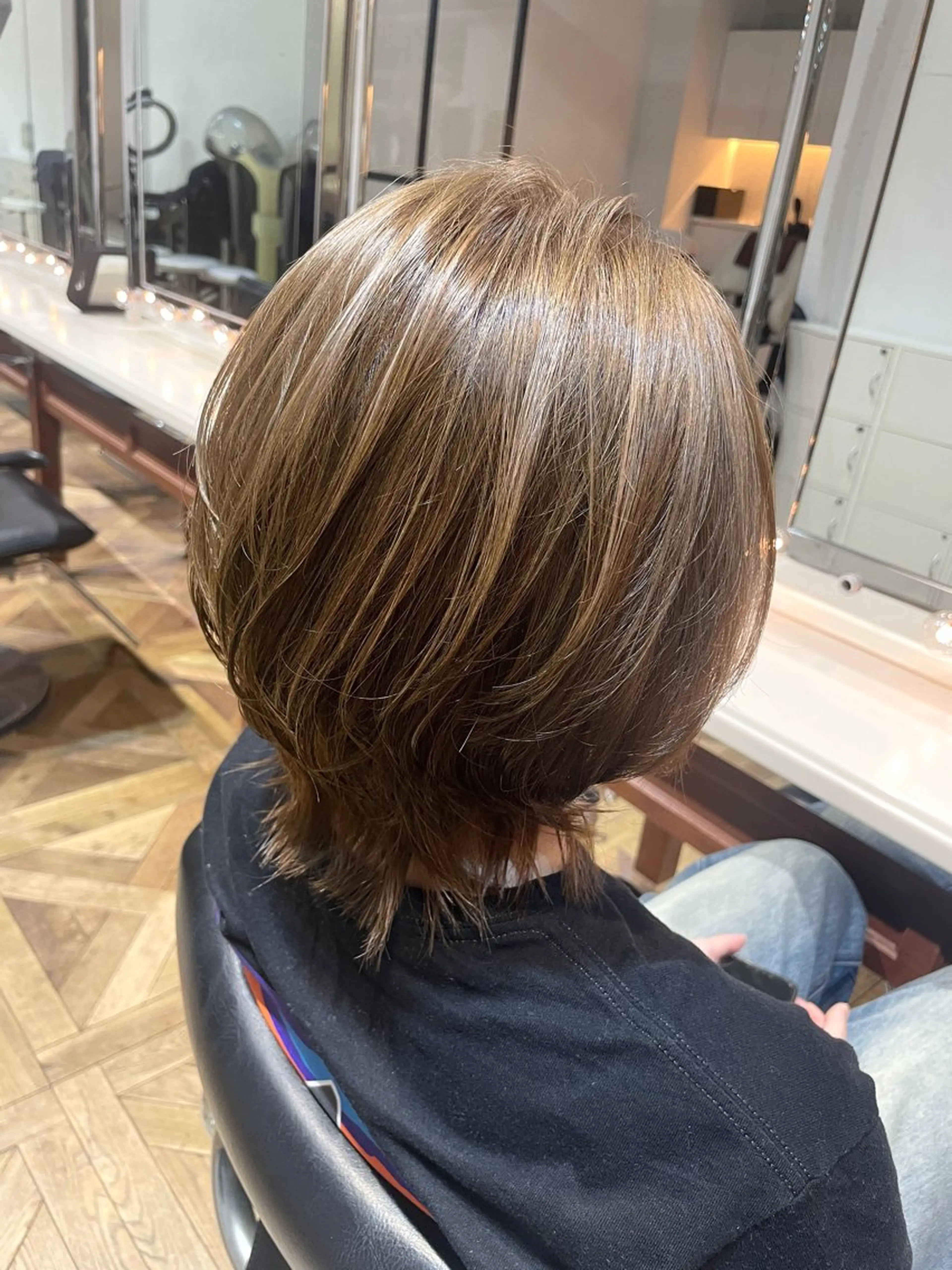 ショート カラー ベージュカラー ブリーチ ブリーチなしカラー 伸ばしかけ ショートヘア カット ヘアカラー トリートメント BEBE所属・ご新規様限定 透明感カラーKANAのヘアスタイル