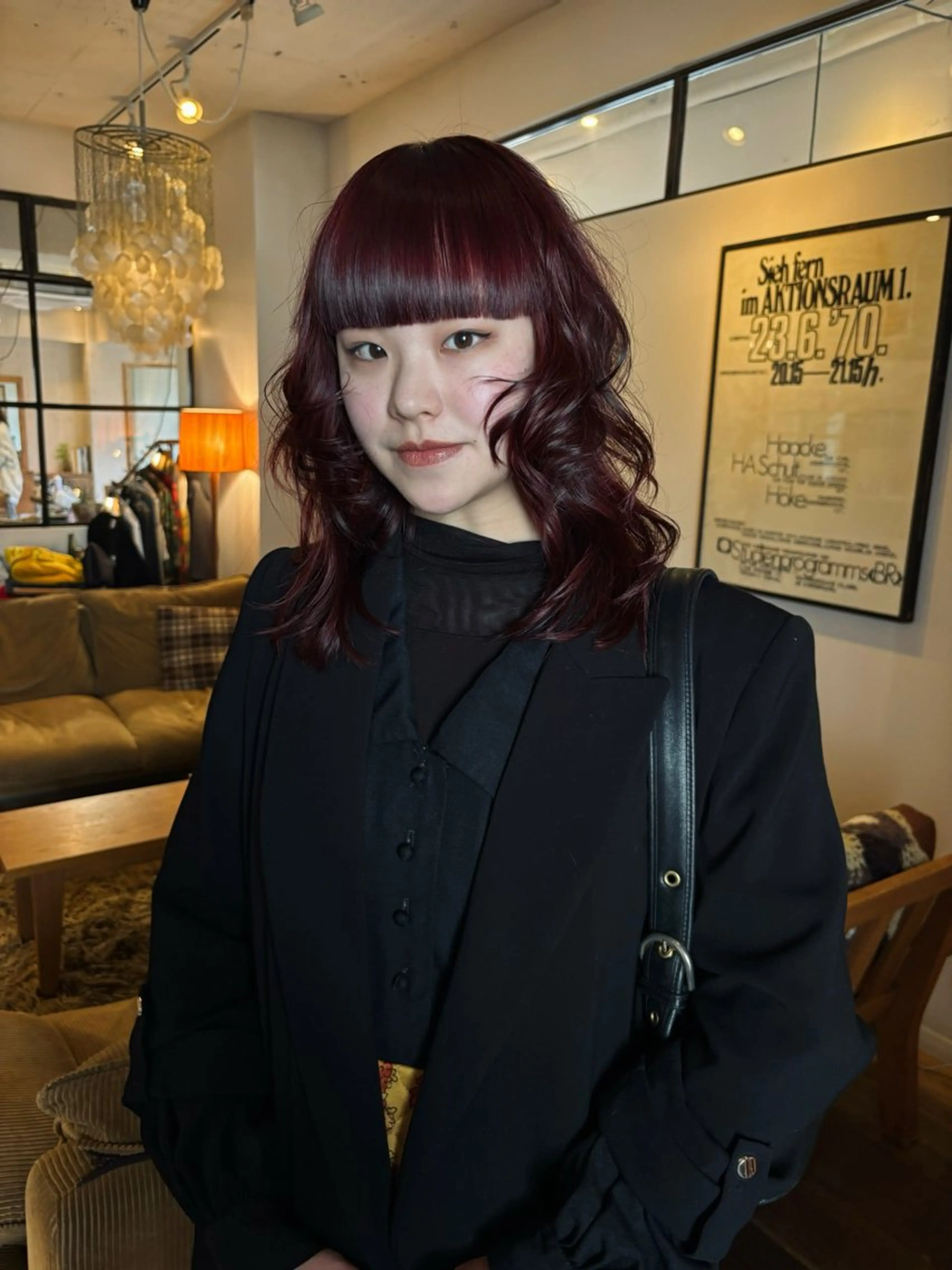 ミディアム カラー ヘアカラー ファッションに 溶け込むstyleのヘアスタイル