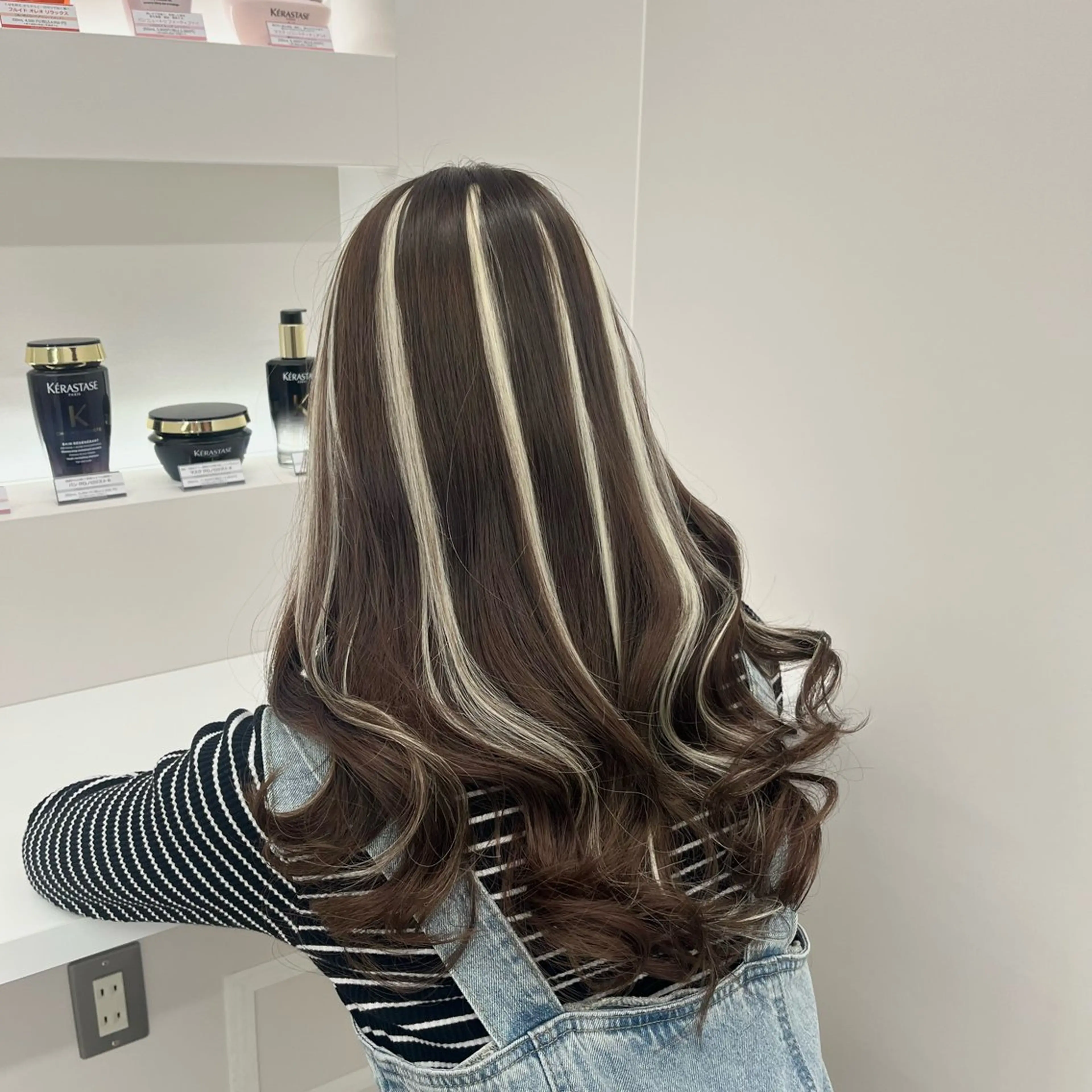 ロング ハイトーン/心斎橋 🌙イツキのヘアスタイル