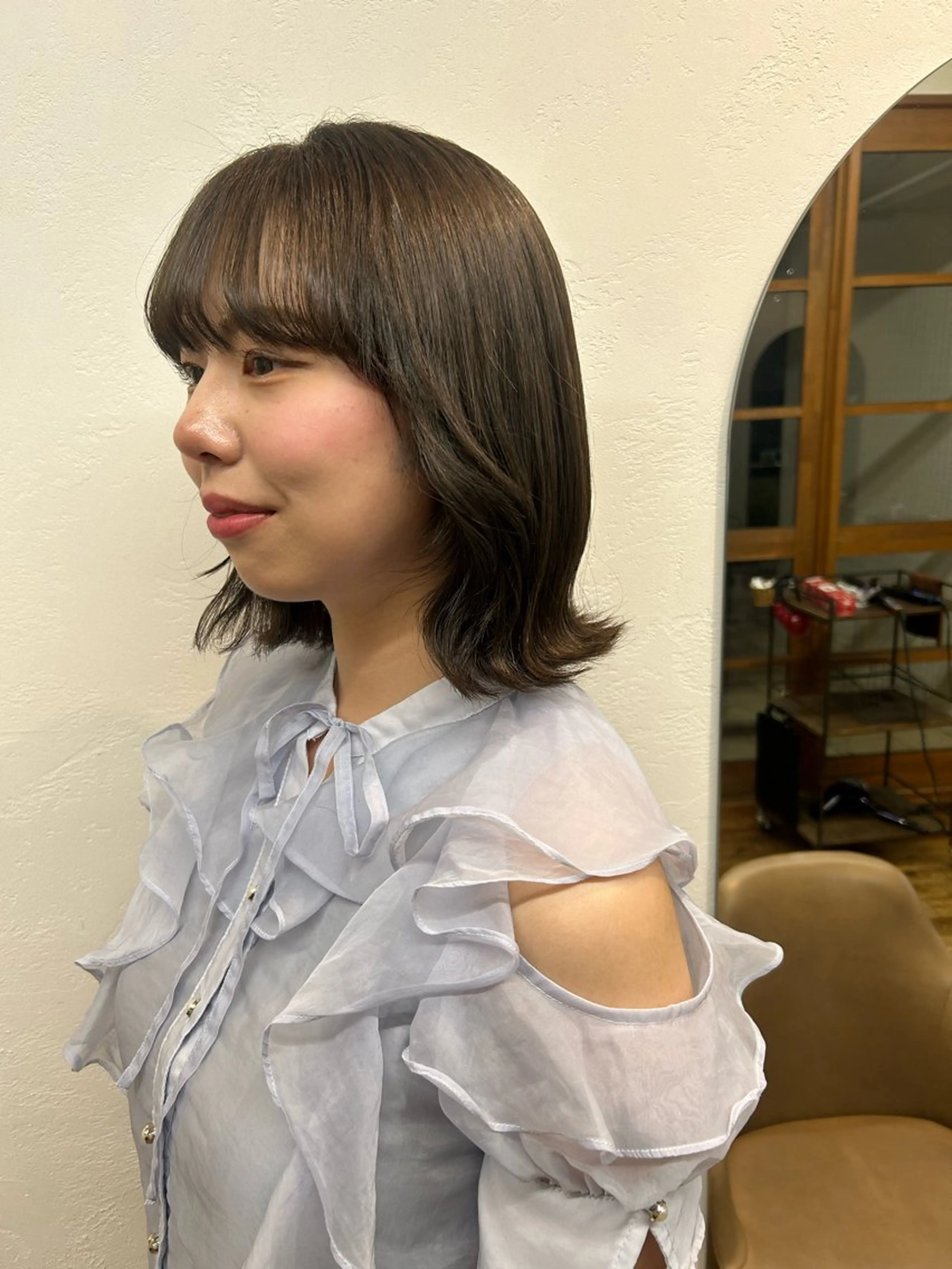 セミロング カラー ベージュカラー オリーブベージュ ヘアカラー たにおか まなか /大阪/暖色カラーのヘアスタイル