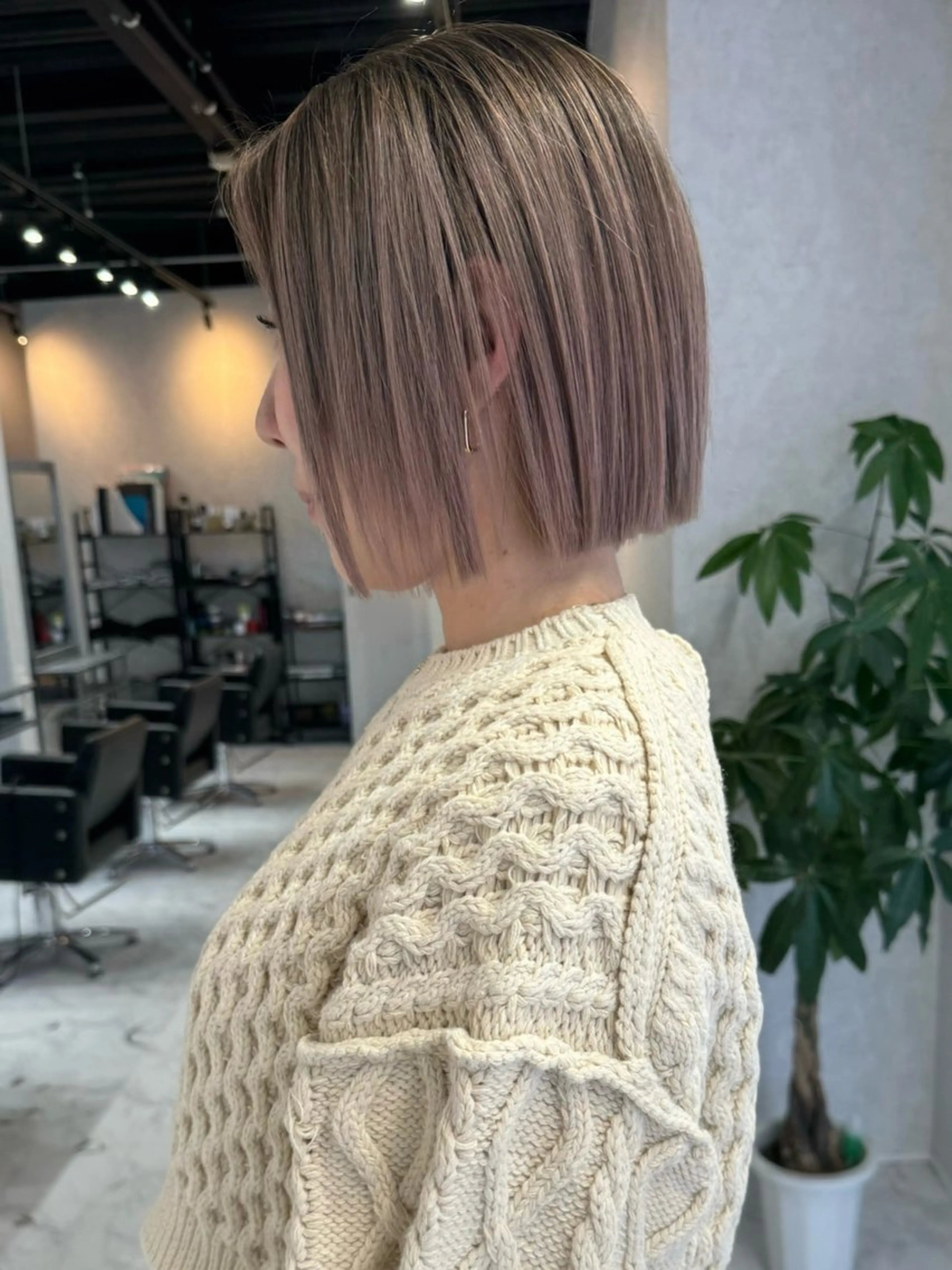 ショート カラー ヘアアレンジ ショートボブ バレイヤージュ ブリーチ ケアブリーチ デザインカラー カット ヘアカラー トリートメント アンドウ ユウ/ レイヤーカット/韓国のヘアスタイル