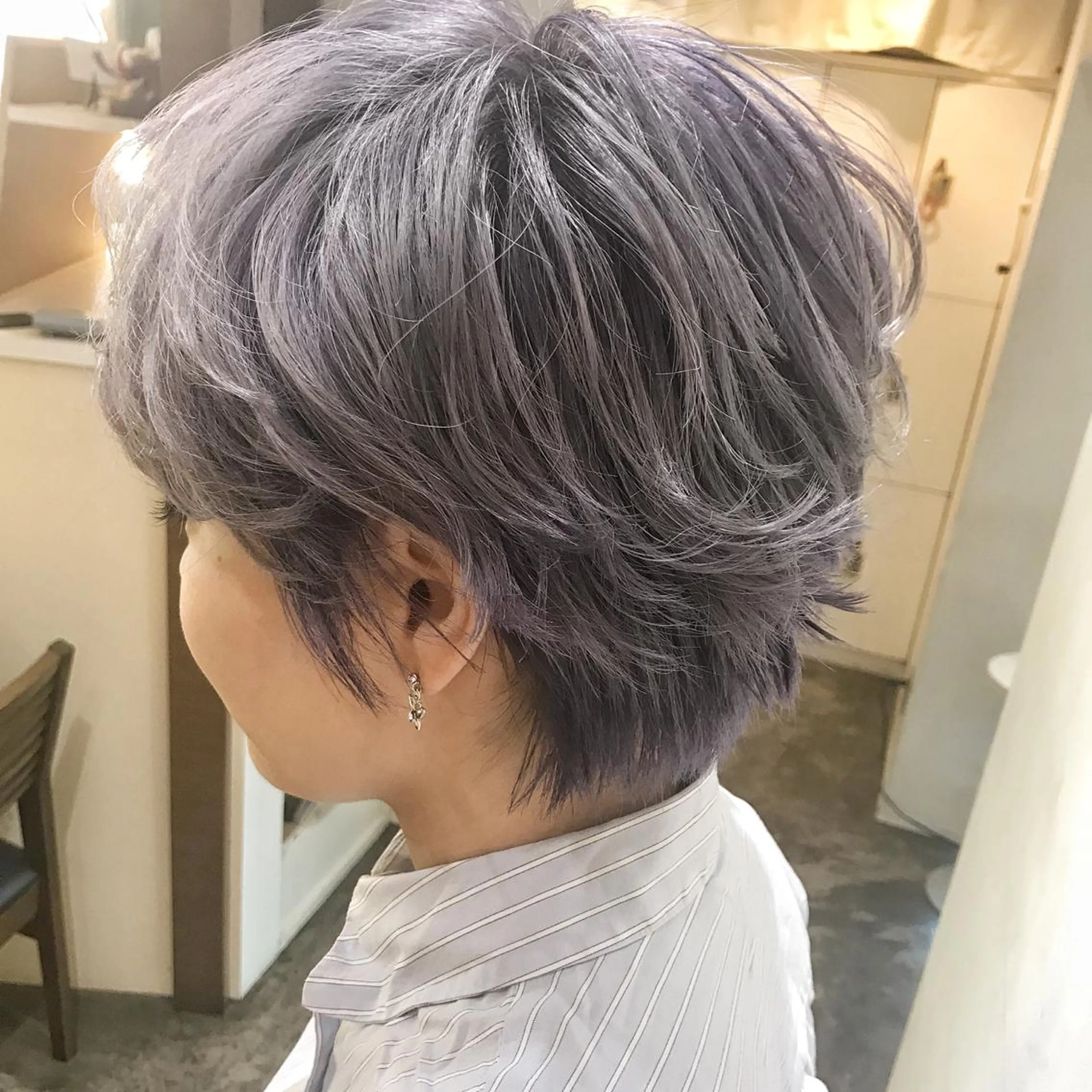 ショート カラー ヘアカラー トリートメント レイヤー/ベージュ カラー/ハシモトのヘアスタイル