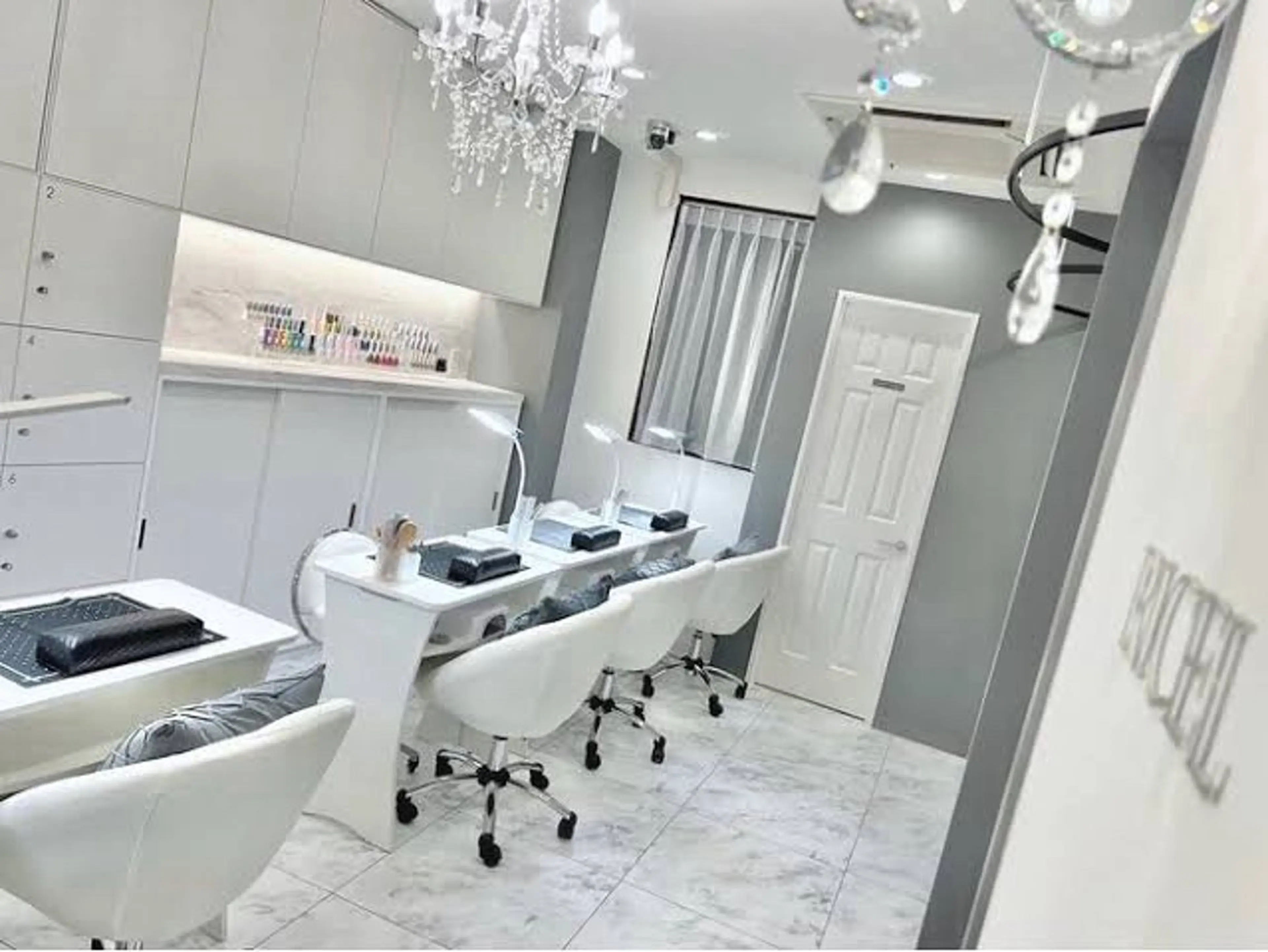 ネイル WAKANA ‎𖤐 ̖́-‬のネイルデザイン