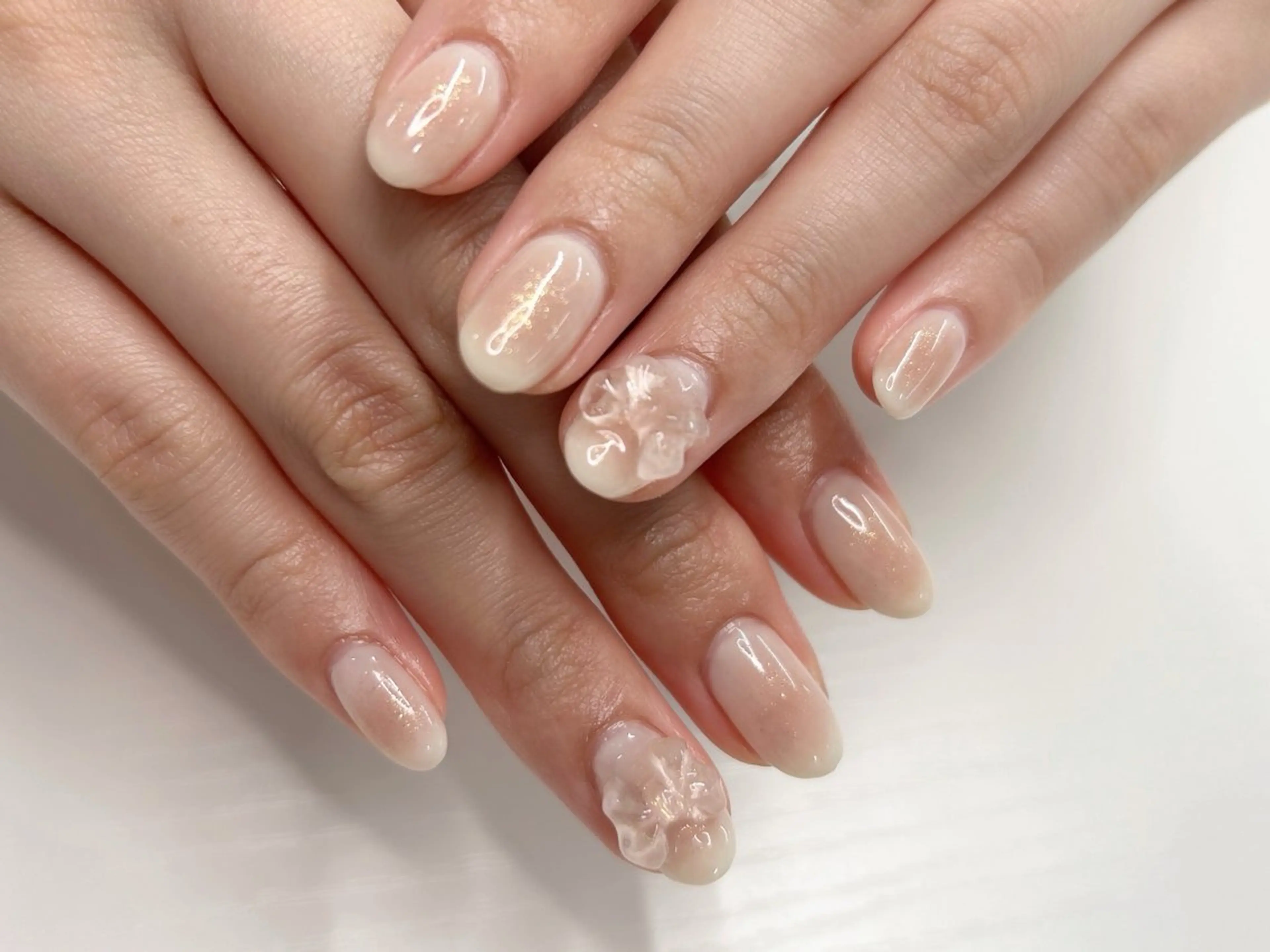 ネイル チークネイル 桜ネイル ガーリー ハート リボン ハンドネイル Forca total studio所属・Forca Airaのネイルデザイン