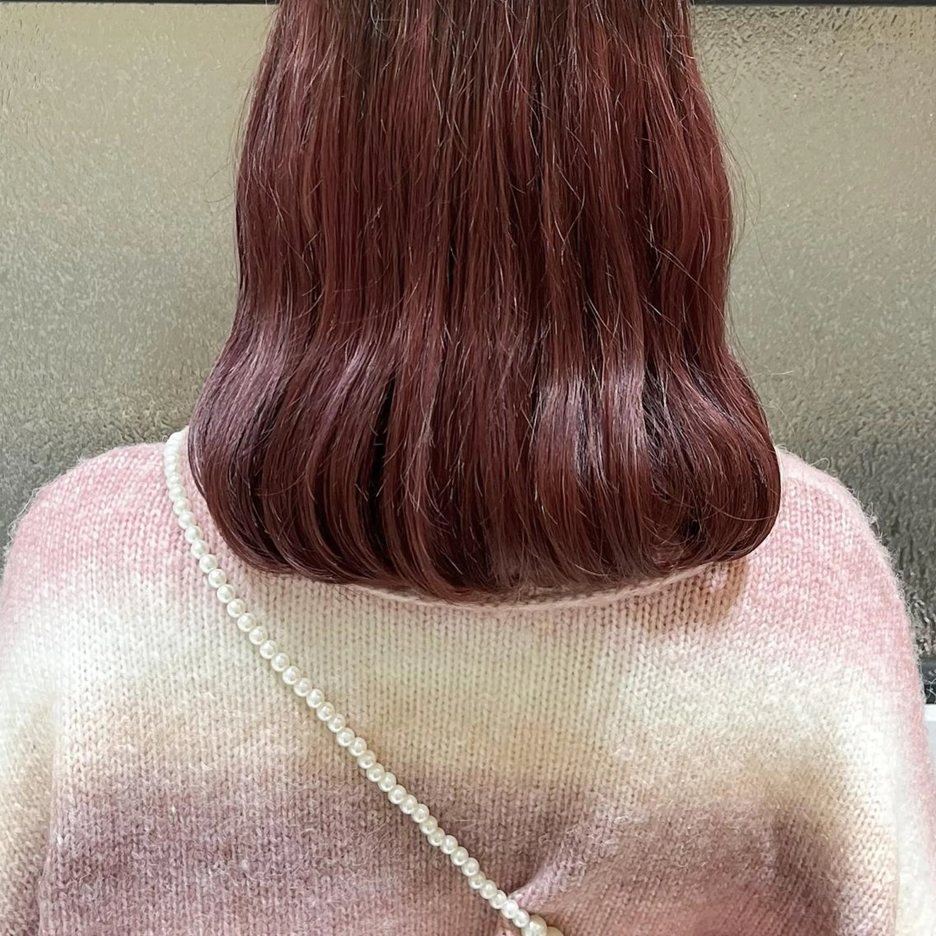 カラー 服部 沙弥佳のヘアスタイル