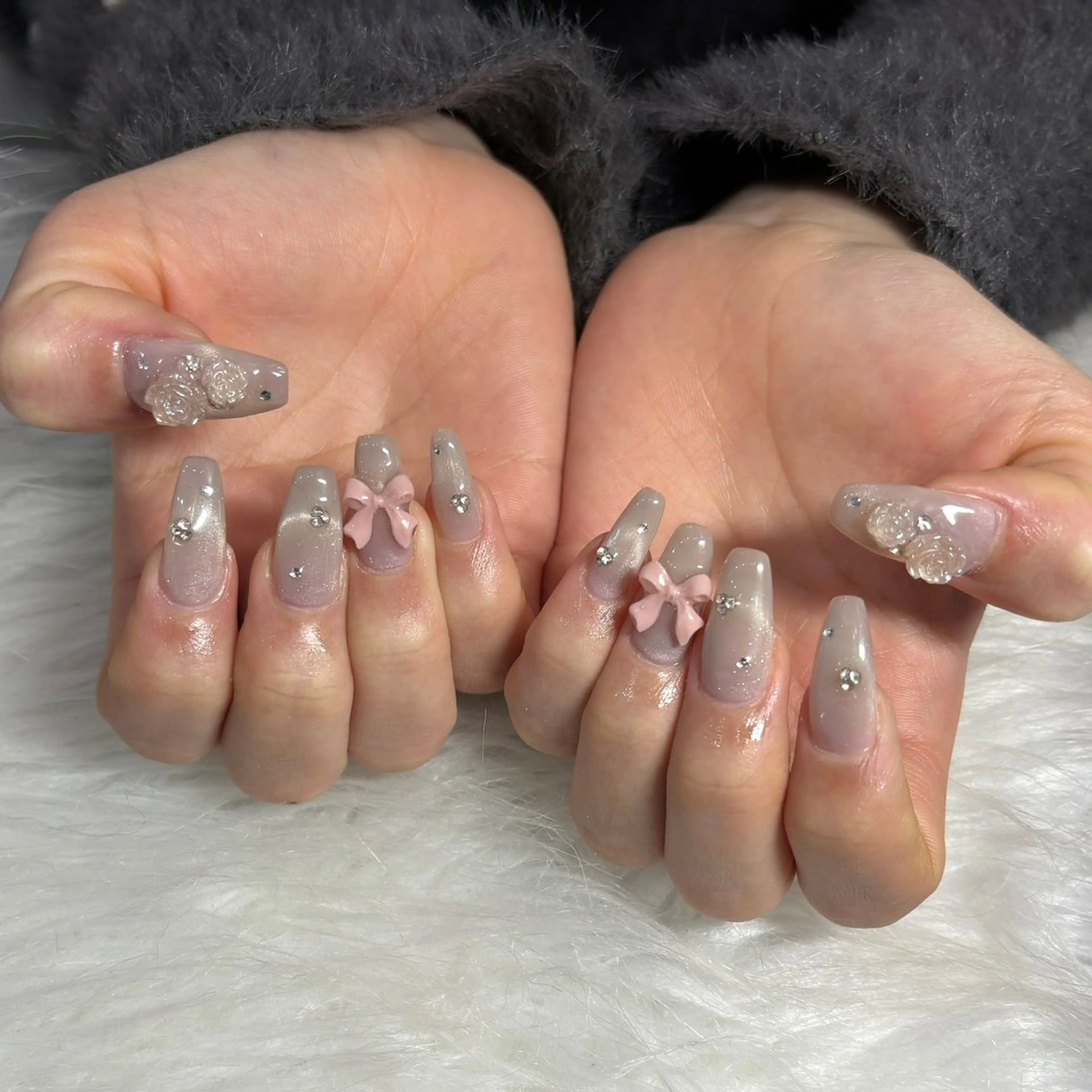 ネイル ハンドネイル LAVISH manaのネイルデザイン