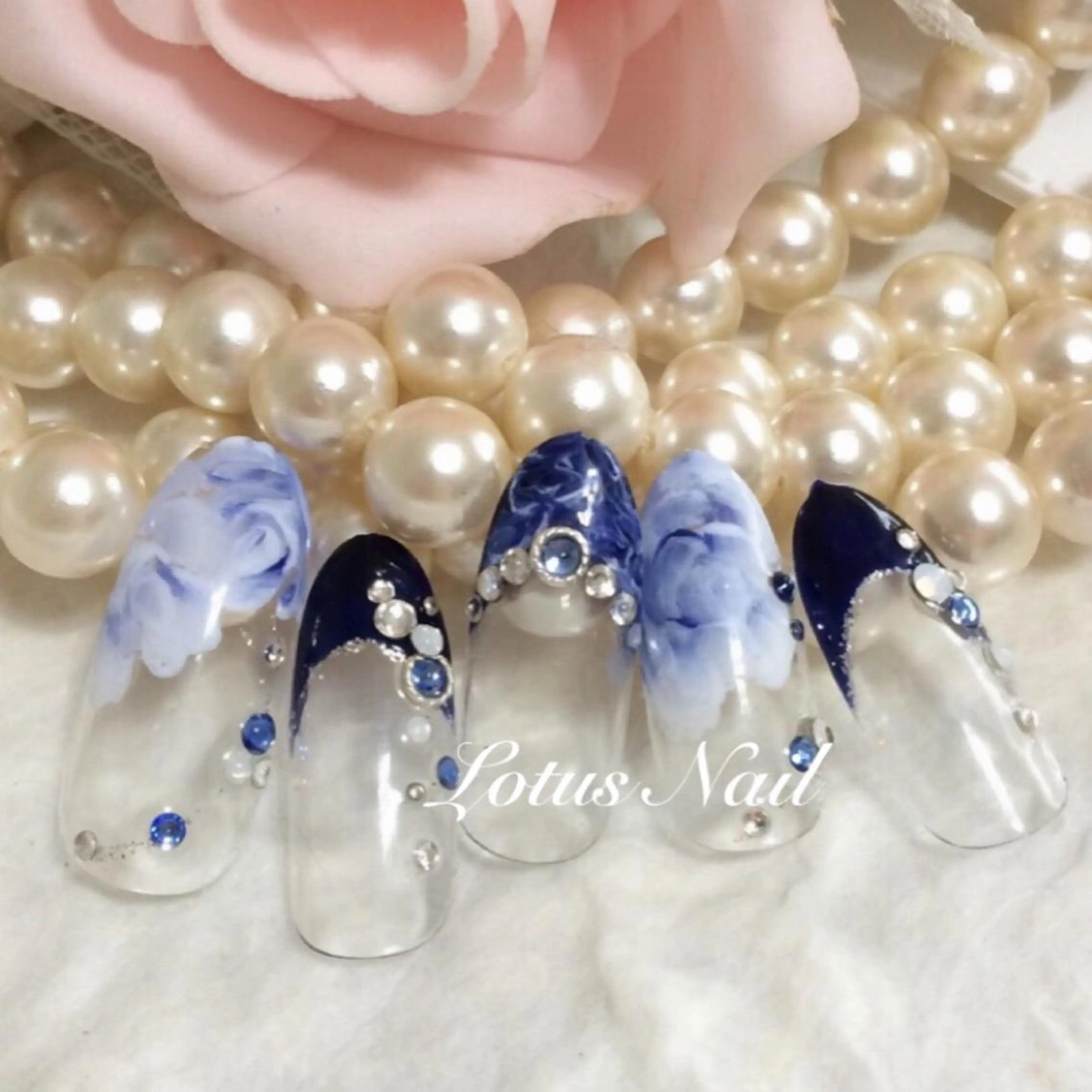 ネイル Lotus Nailのネイルデザイン